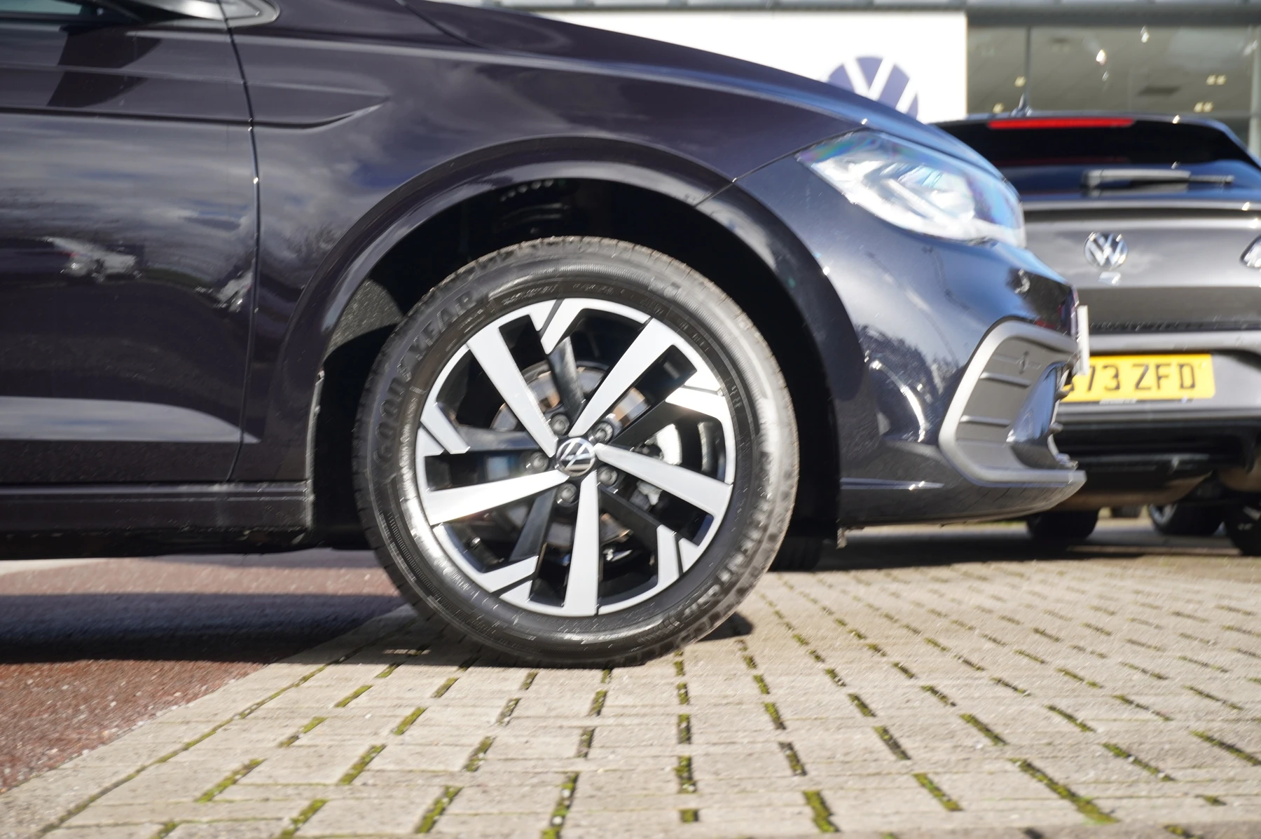 Volkswagen-Polo-image-21