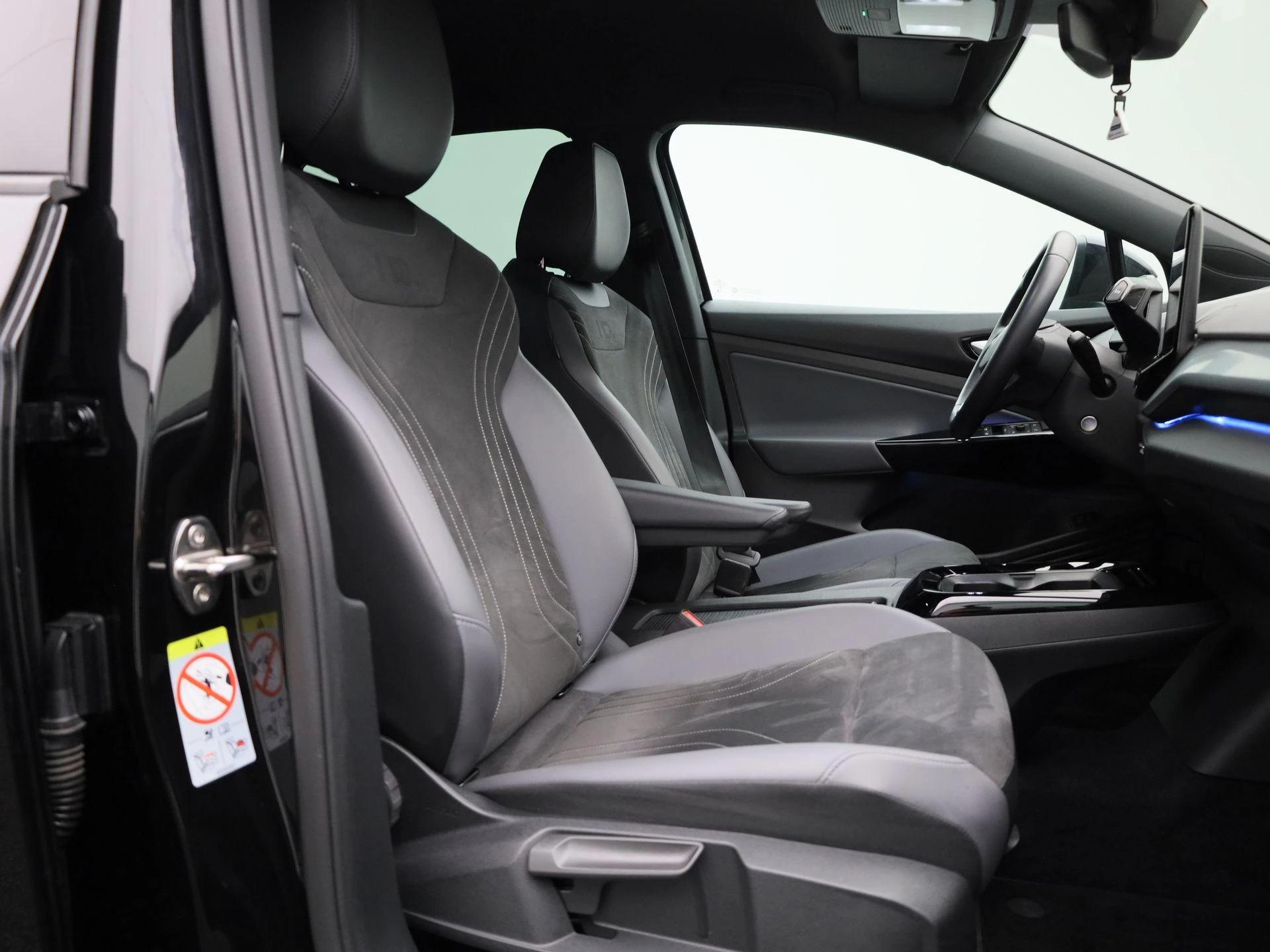 Volkswagen-ID.5-image-34