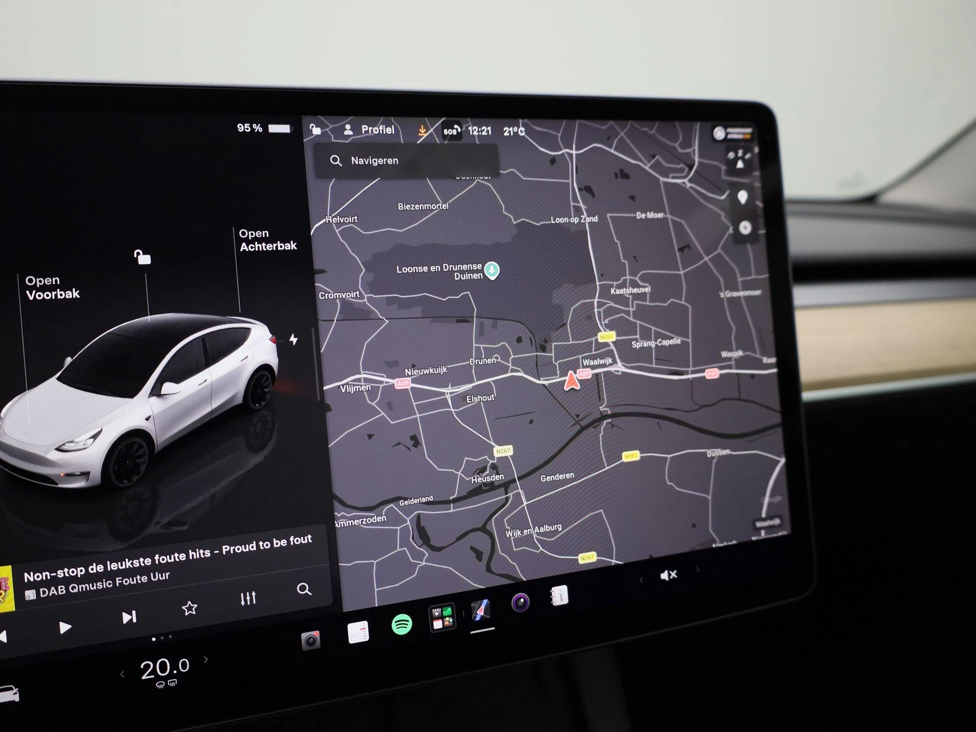 Tesla-Model Y-image-23