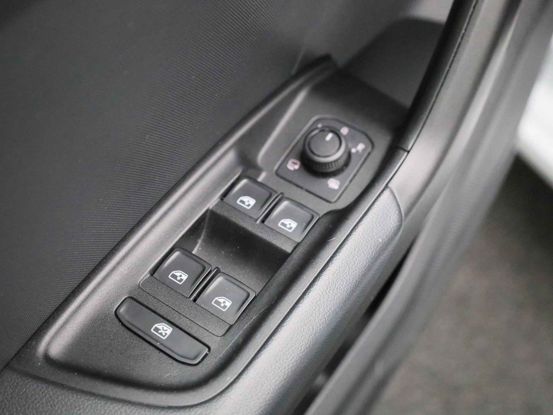 Audi-A1 Sportback-image-32