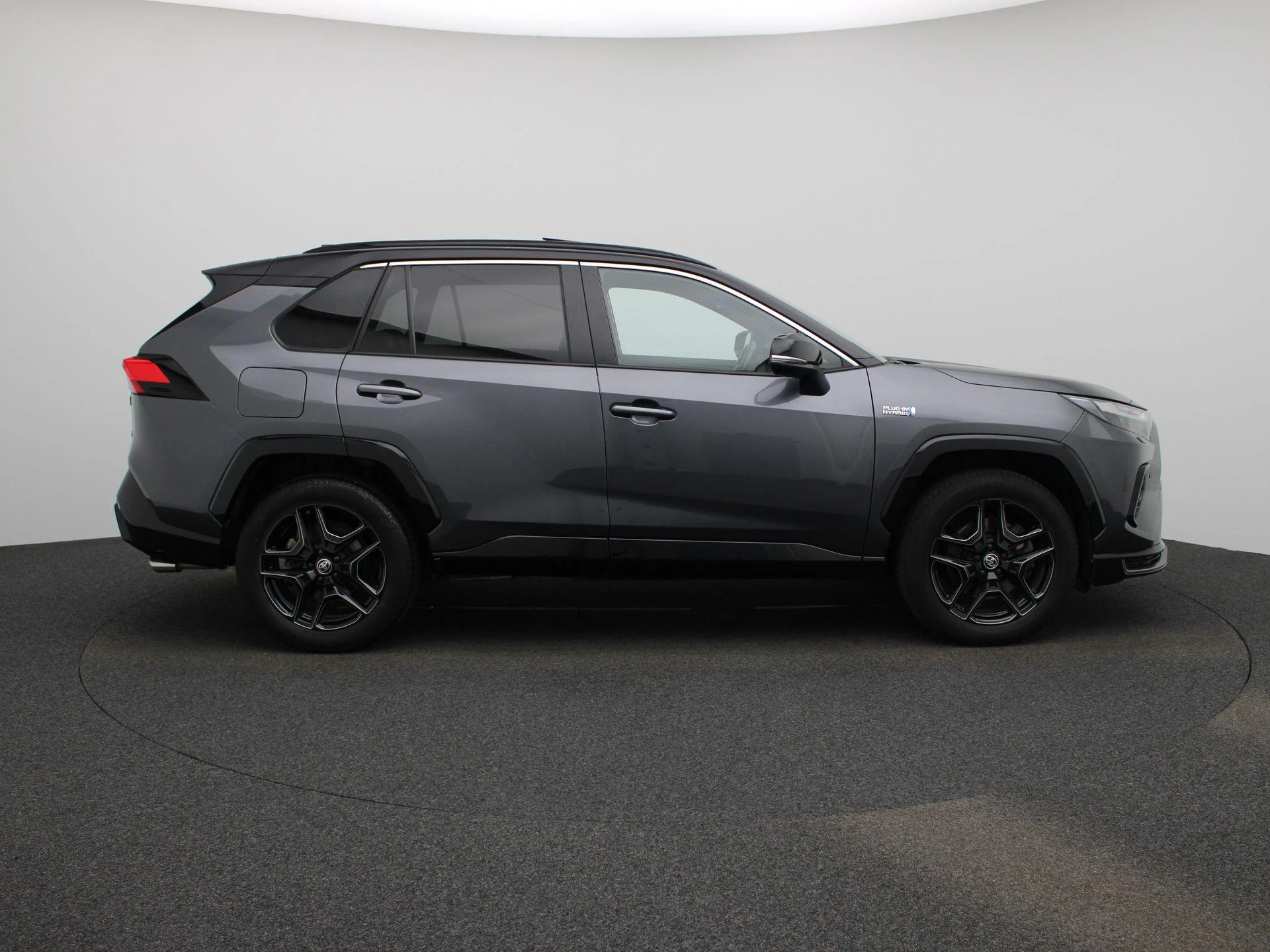 Toyota-RAV4-image-5