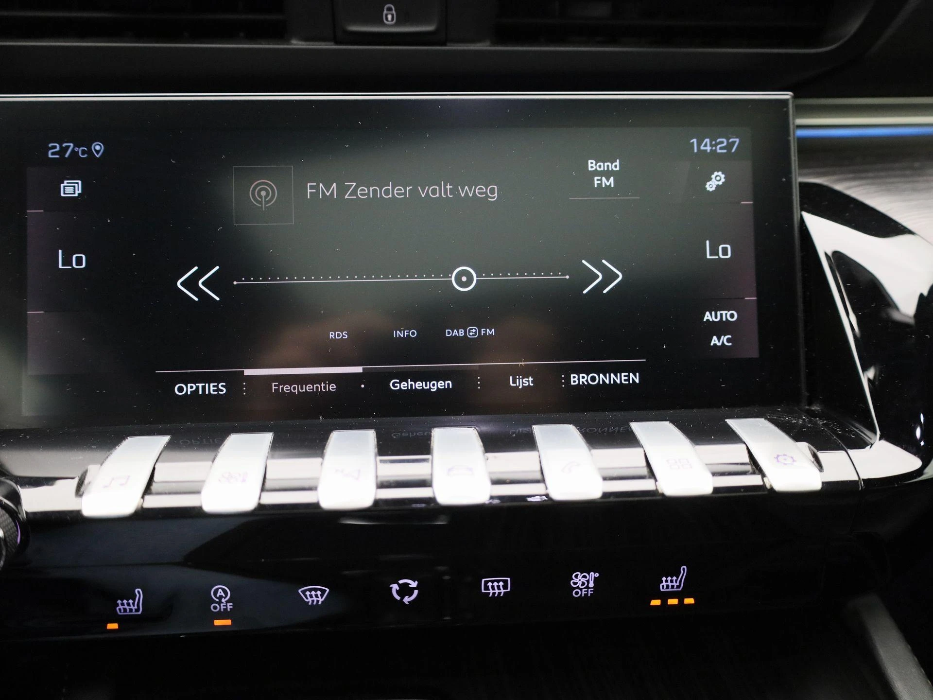 Peugeot-508-image-16