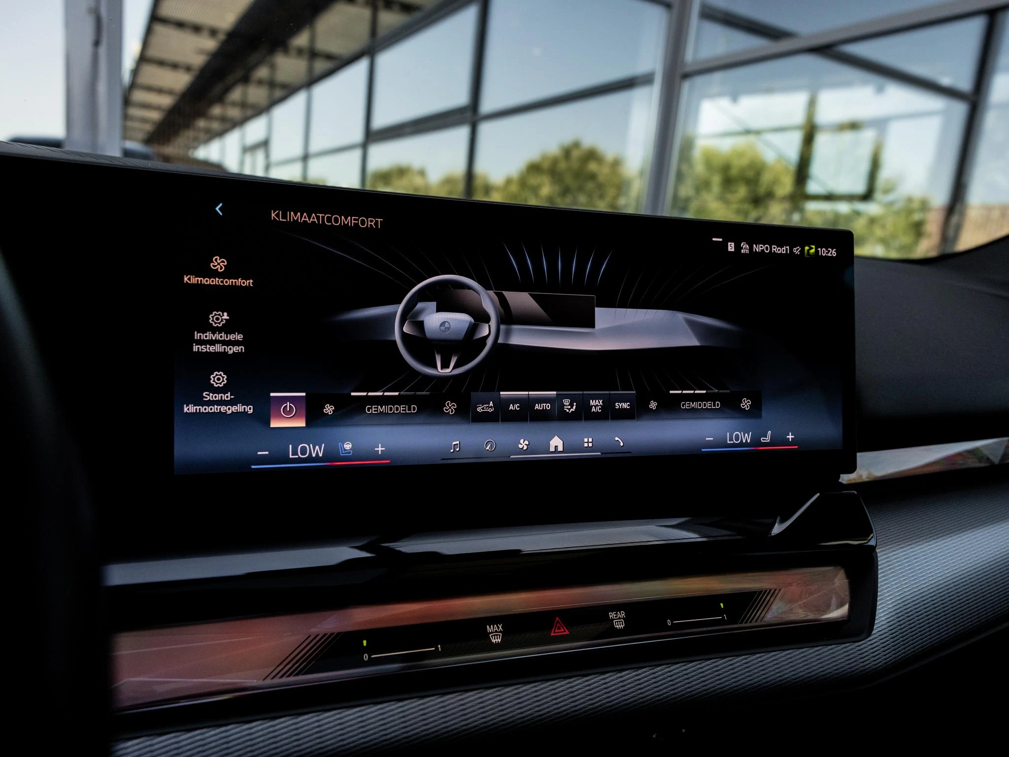 BMW-i5-image-43