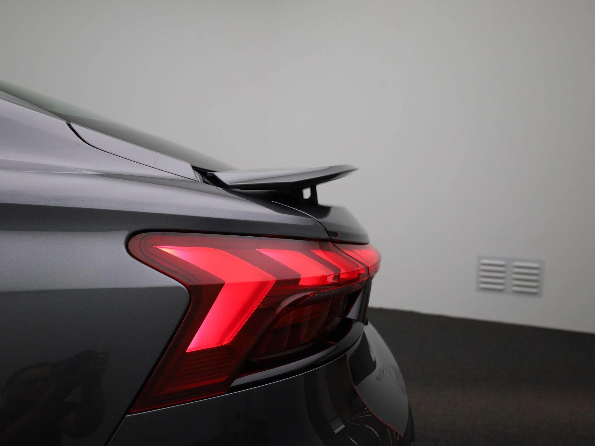 Audi e-tron GT 93 kWh 476 PK