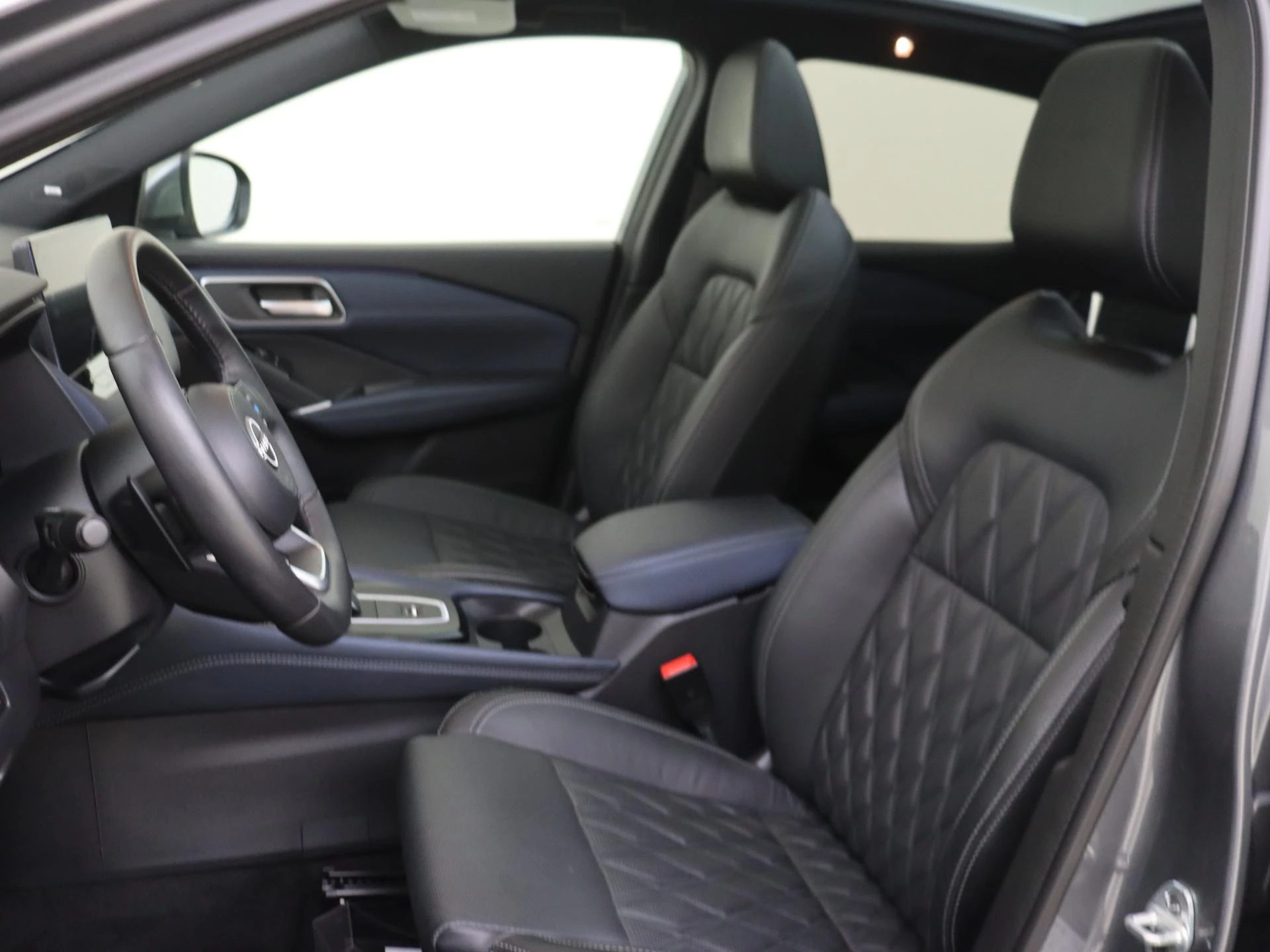 Nissan-QASHQAI-image-10