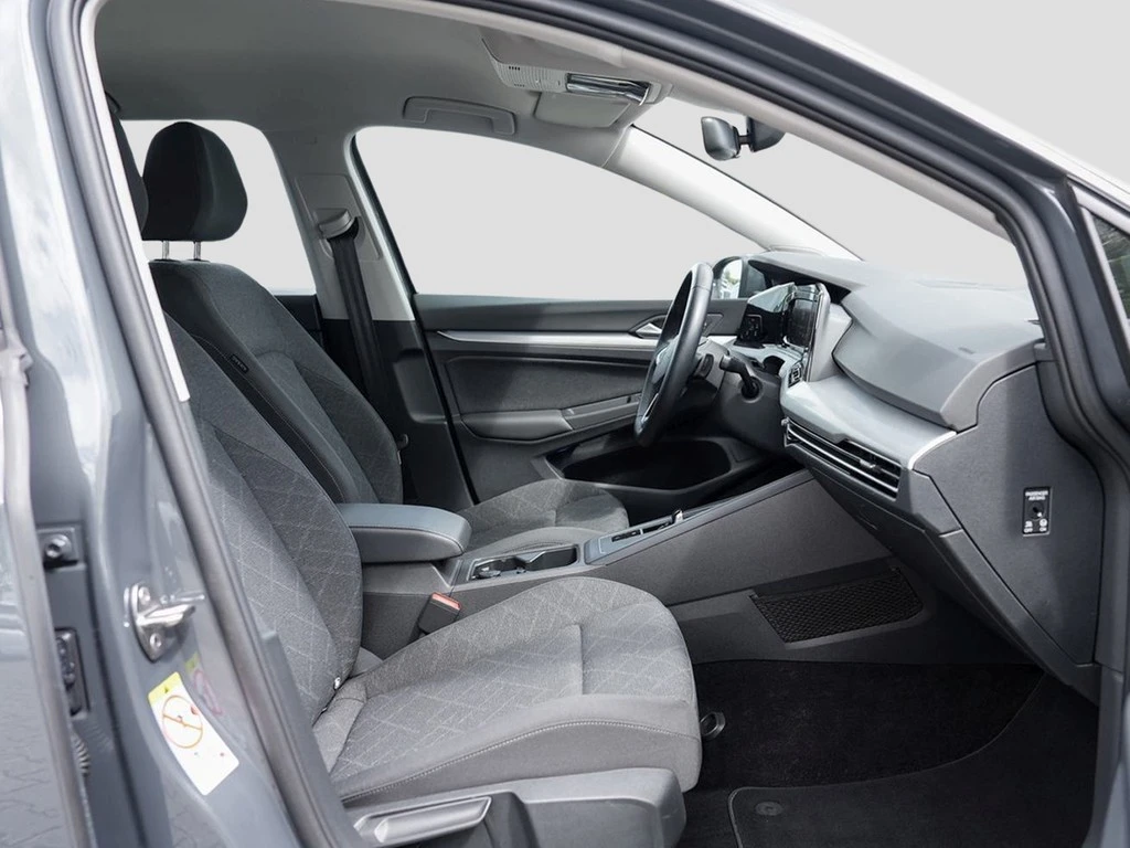Volkswagen-Golf-image-6