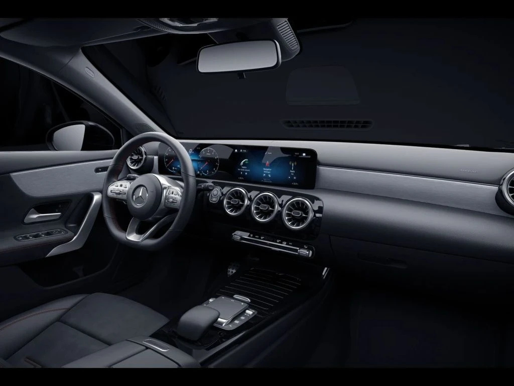 Mercedes-Benz-A-Klasse 200-image-12