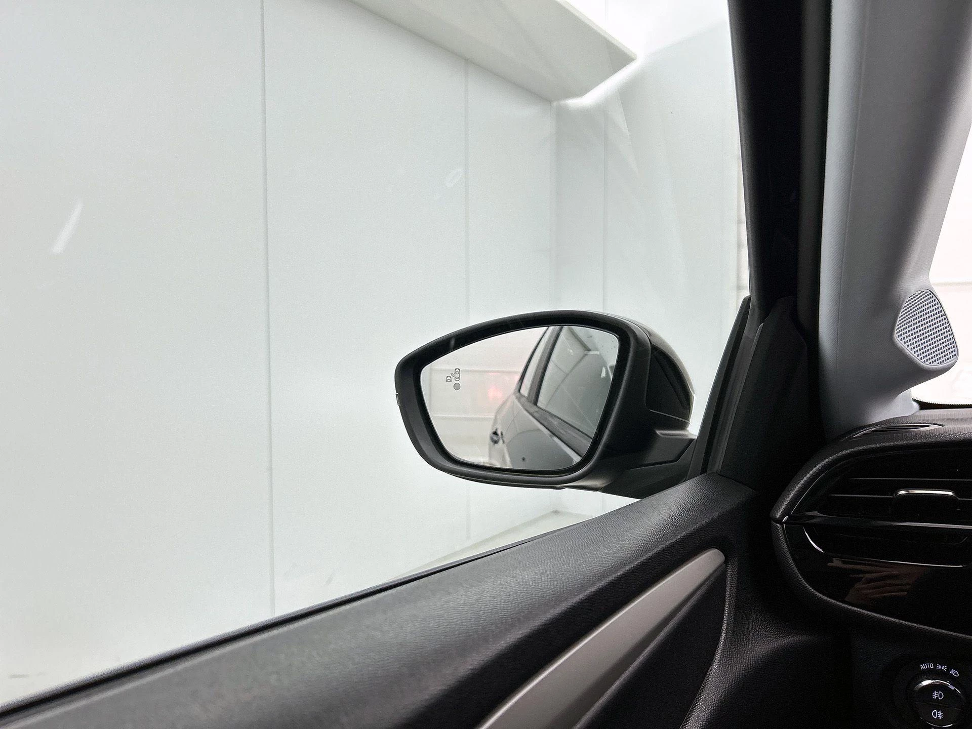 Opel-Corsa-image-18