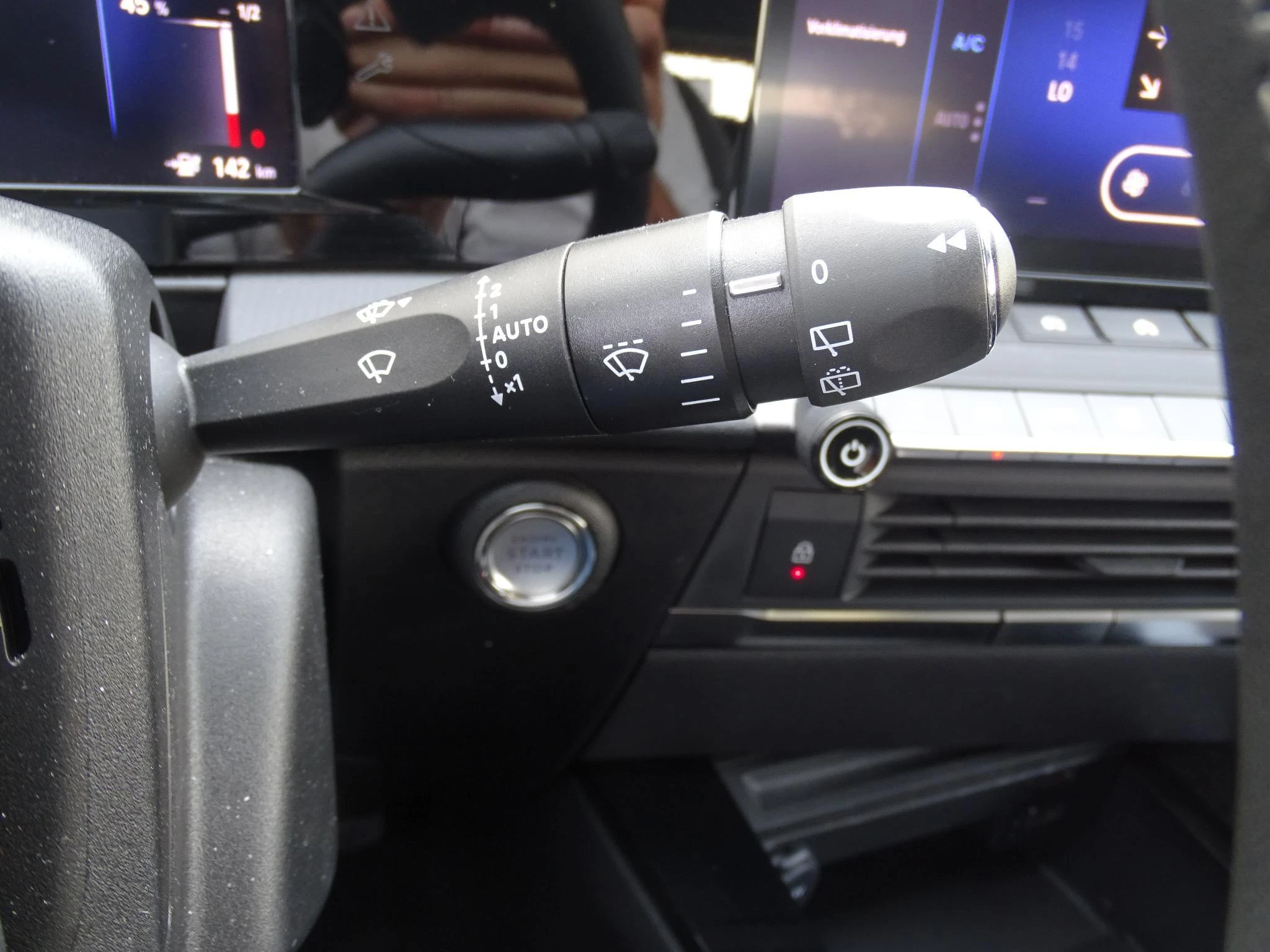 Opel-Astra-image-24