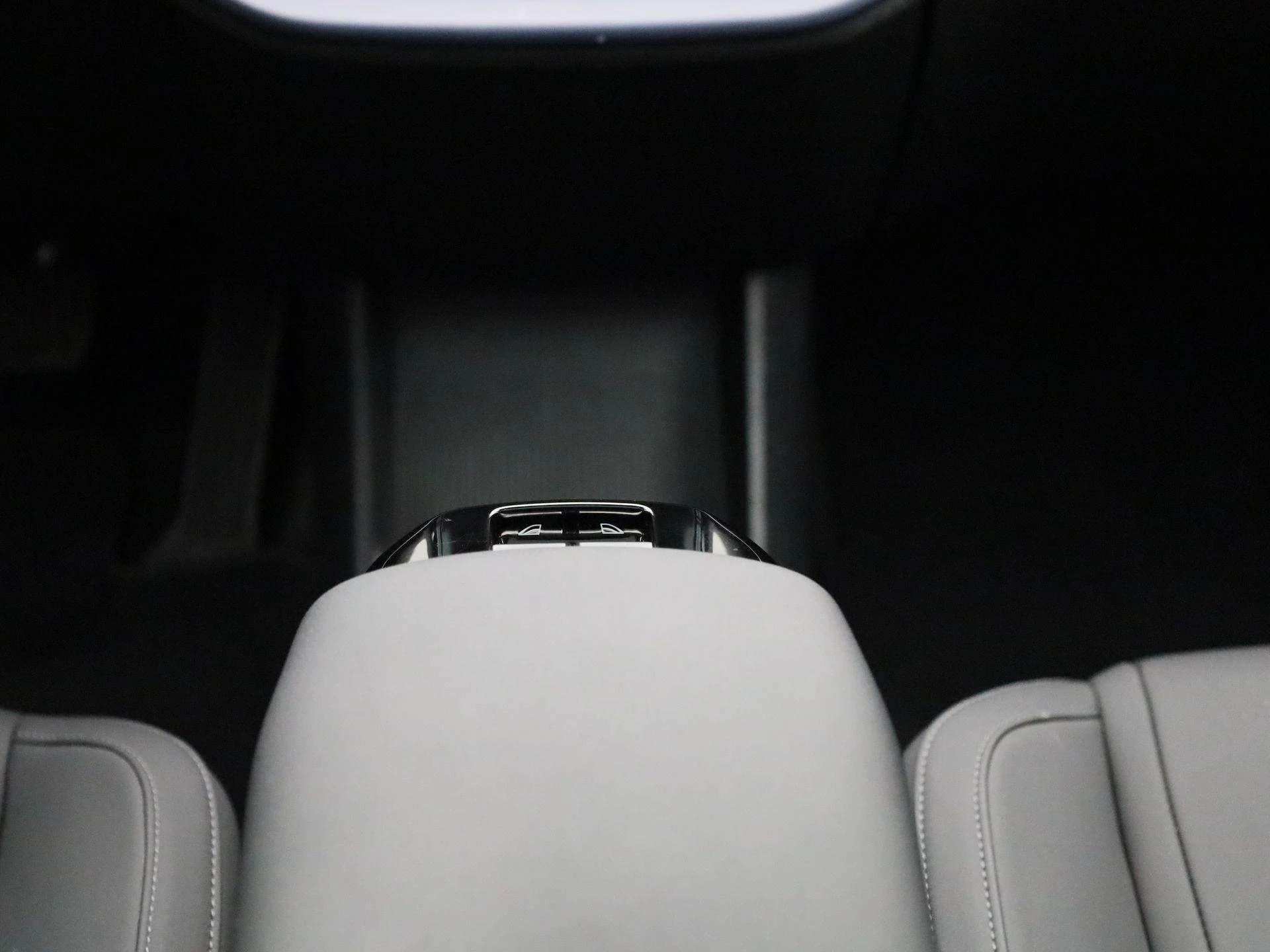 Volvo-EX30-image-8