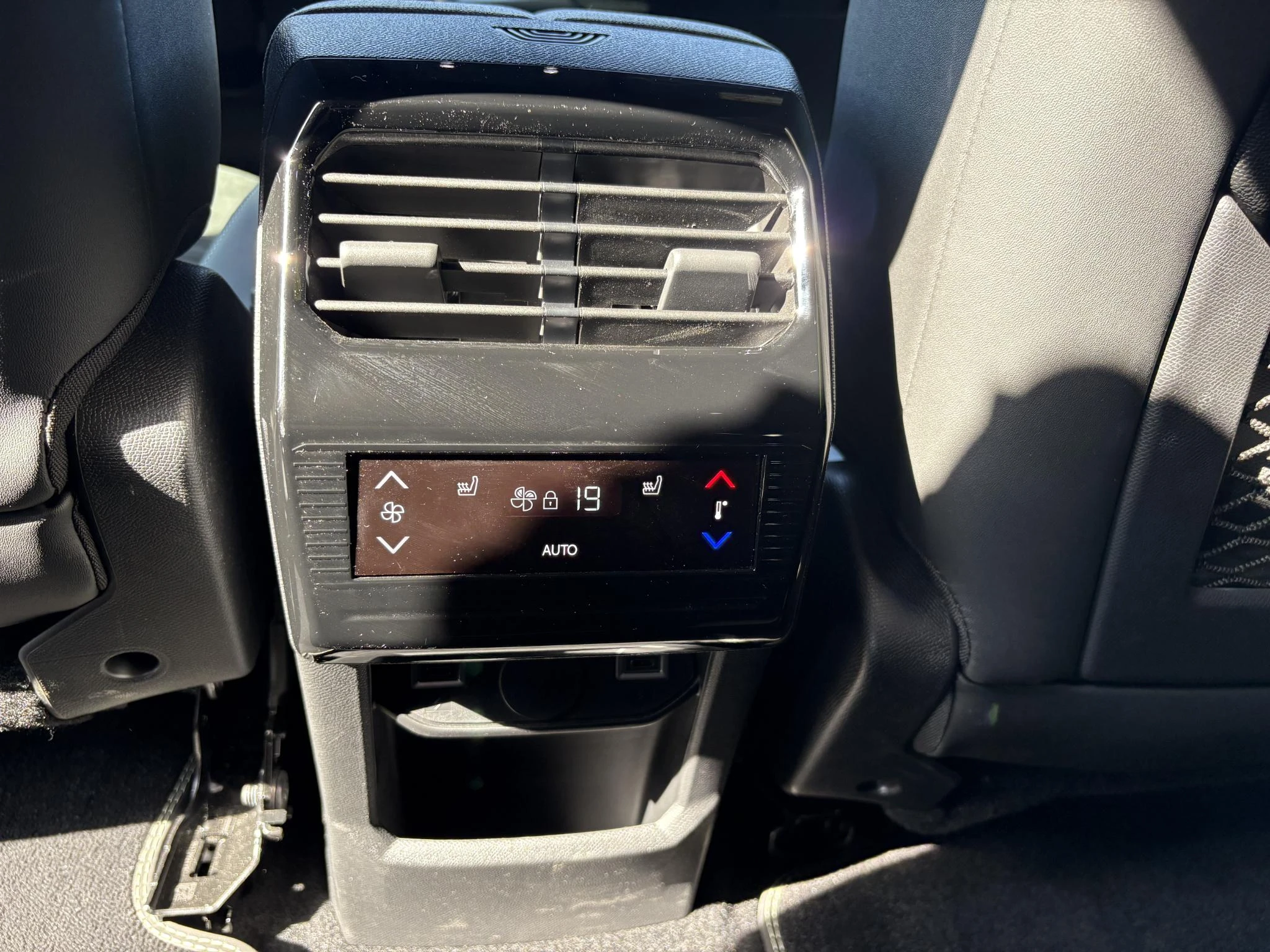 Peugeot-5008-image-18