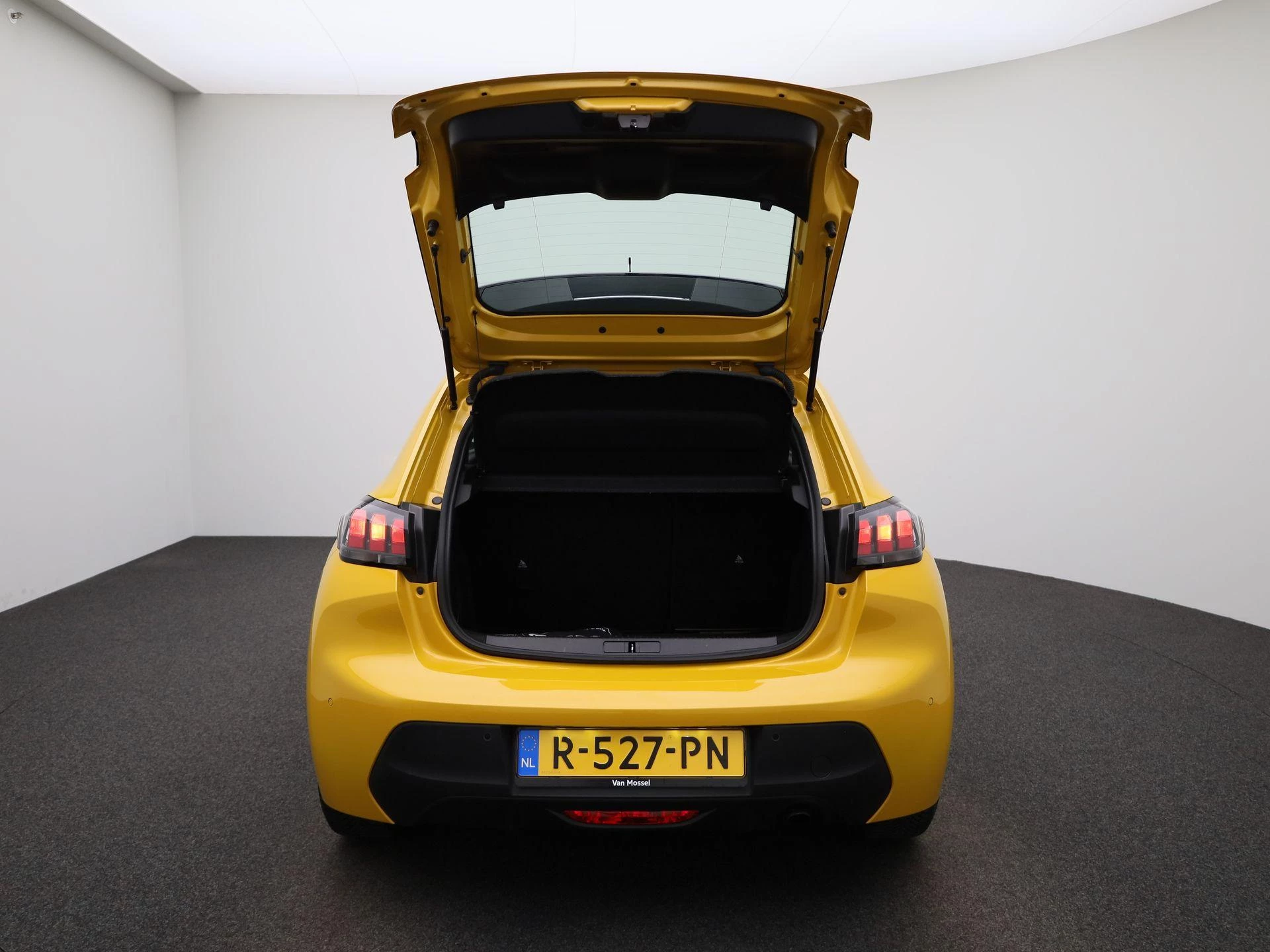 Peugeot-208-image-10