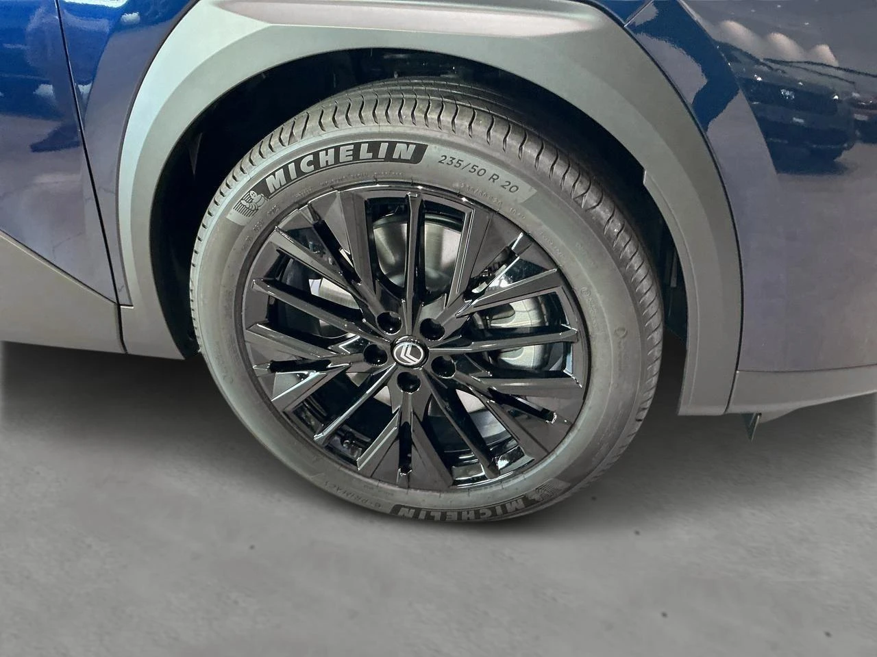 Citroën-ë-C5 Aircross-image-5