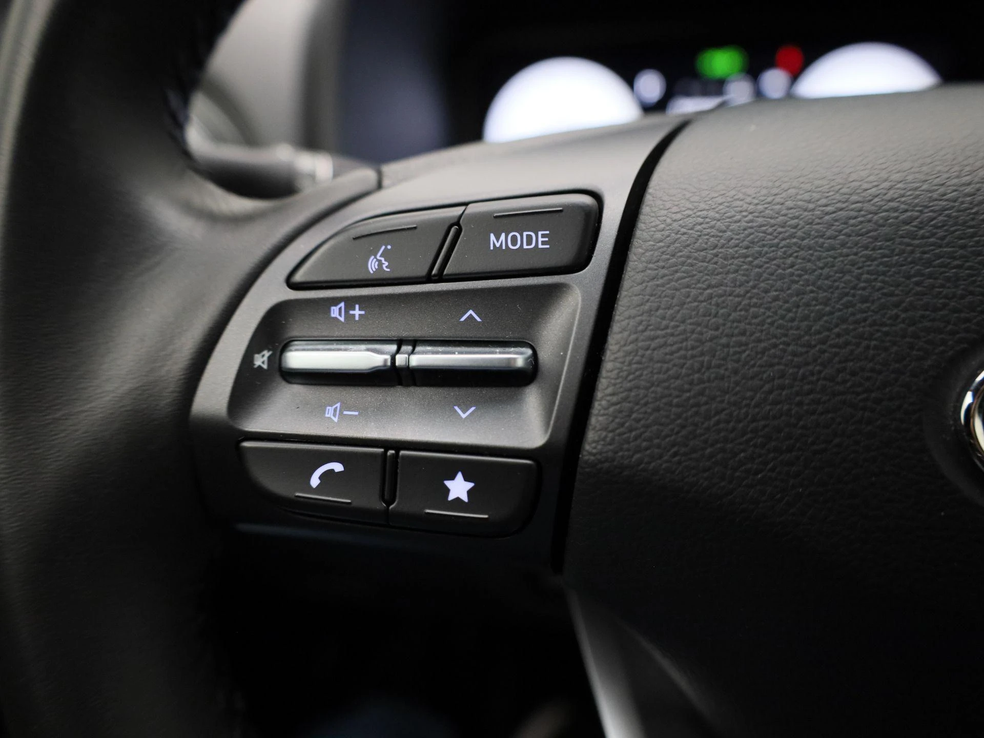 Hyundai-Kona-image-18