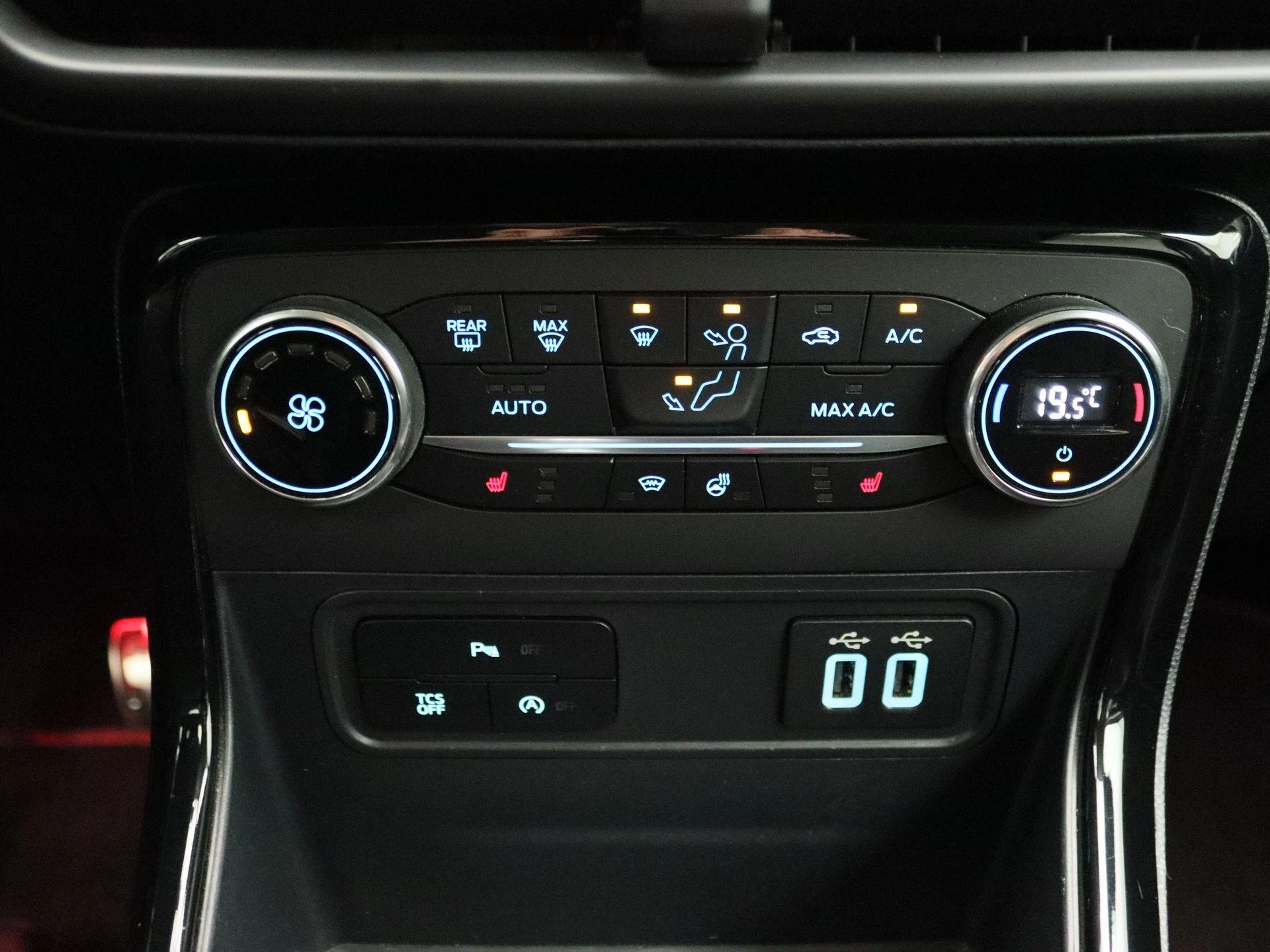 Ford-EcoSport-image-10