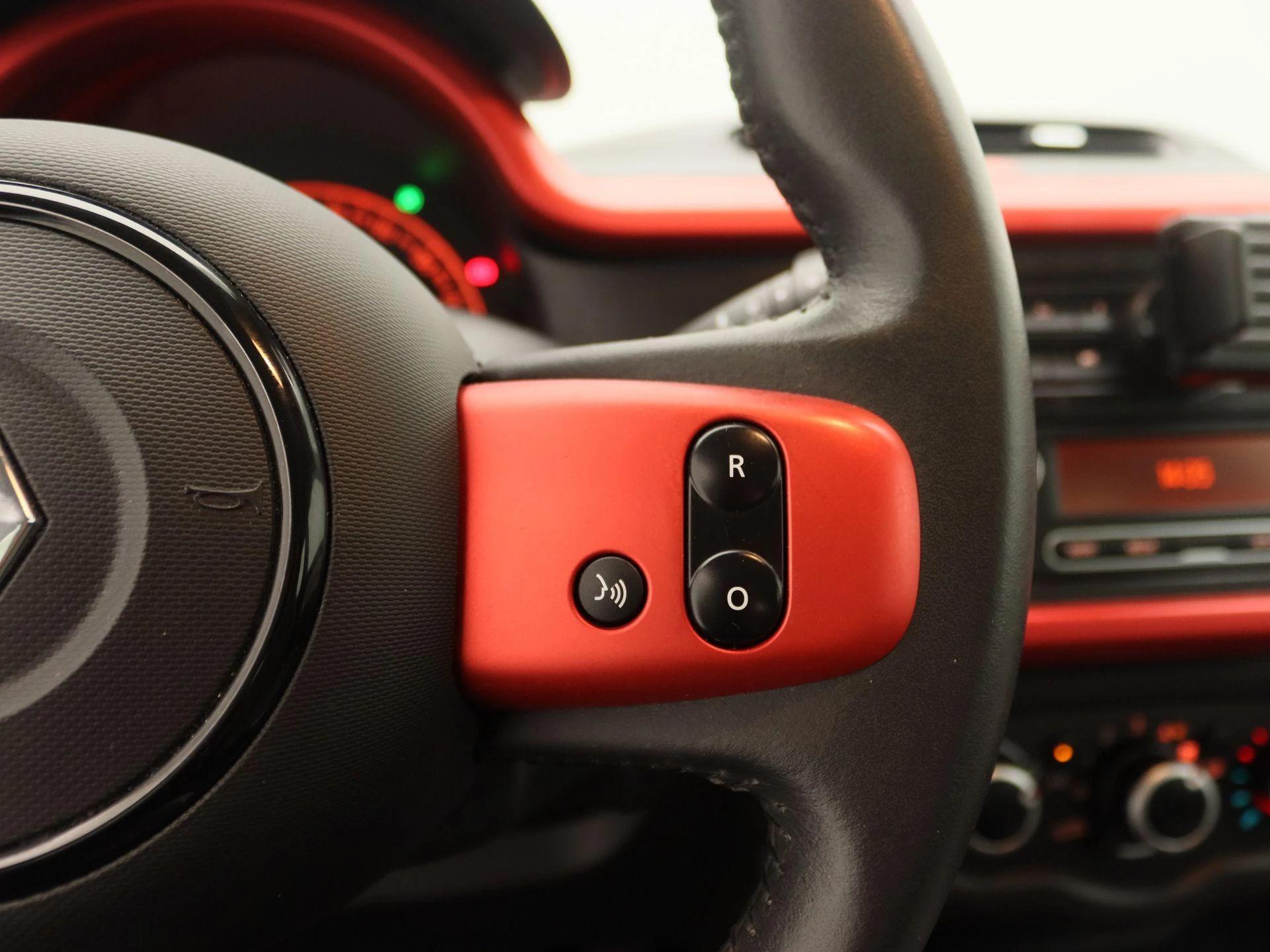 Renault-Twingo-image-15