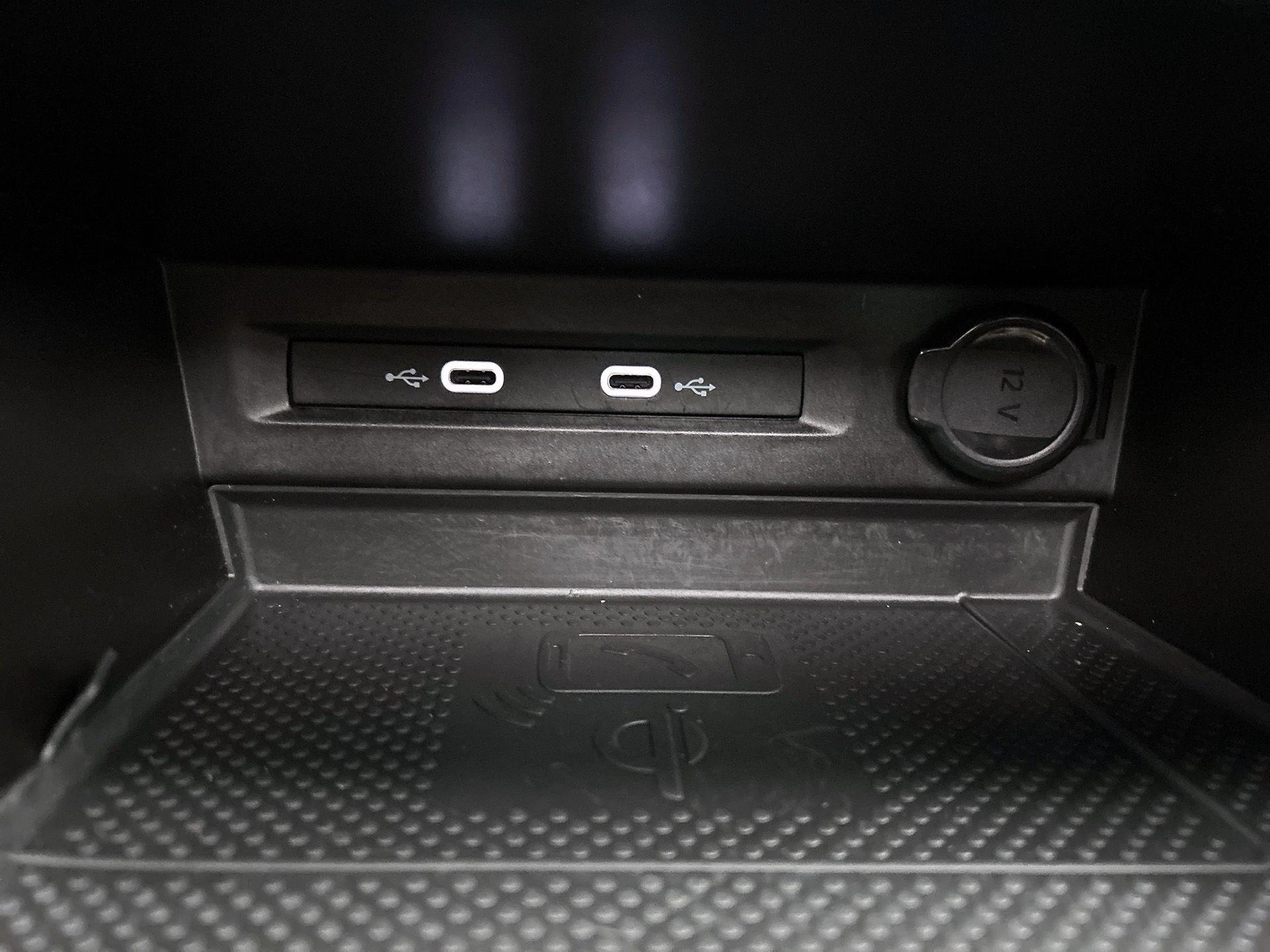 Volkswagen-Tiguan-image-35