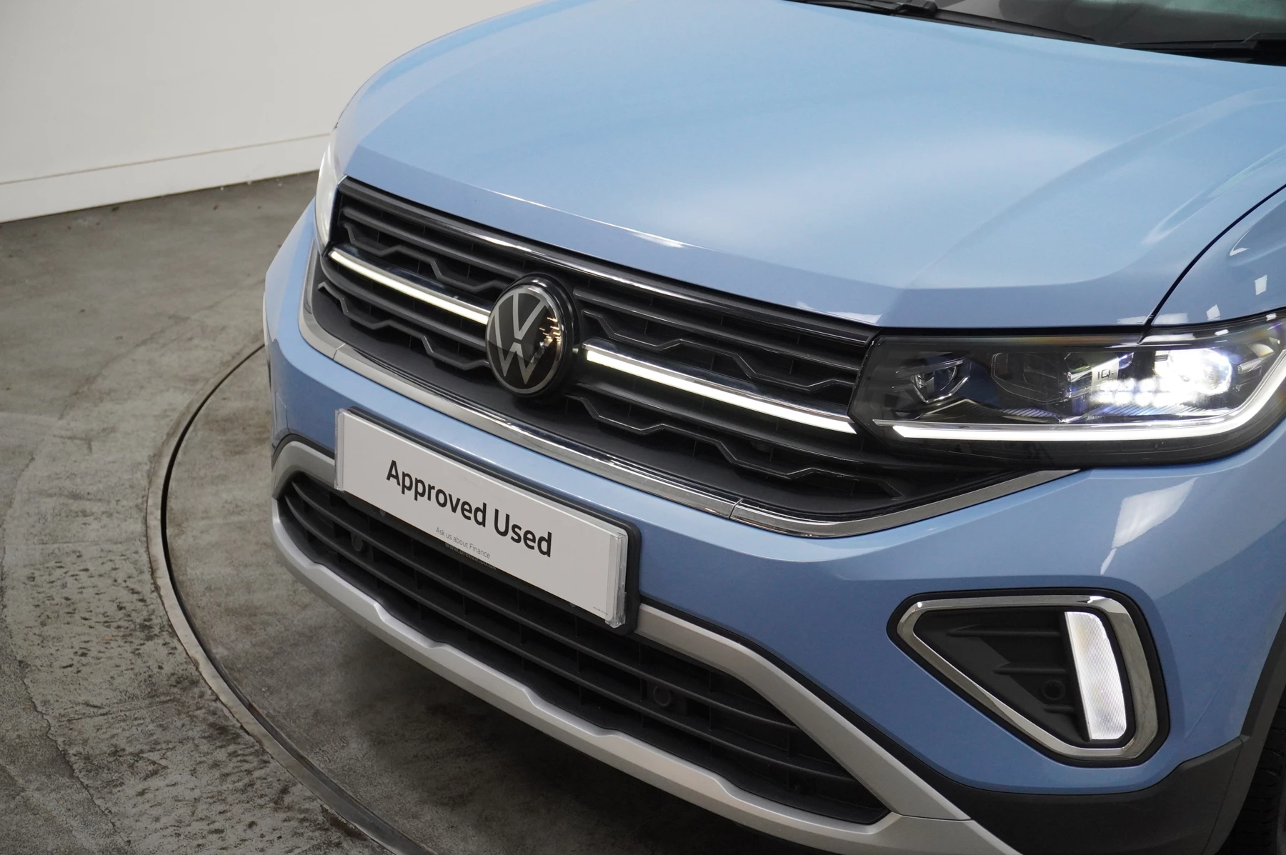 Volkswagen-T-Cross-image-54