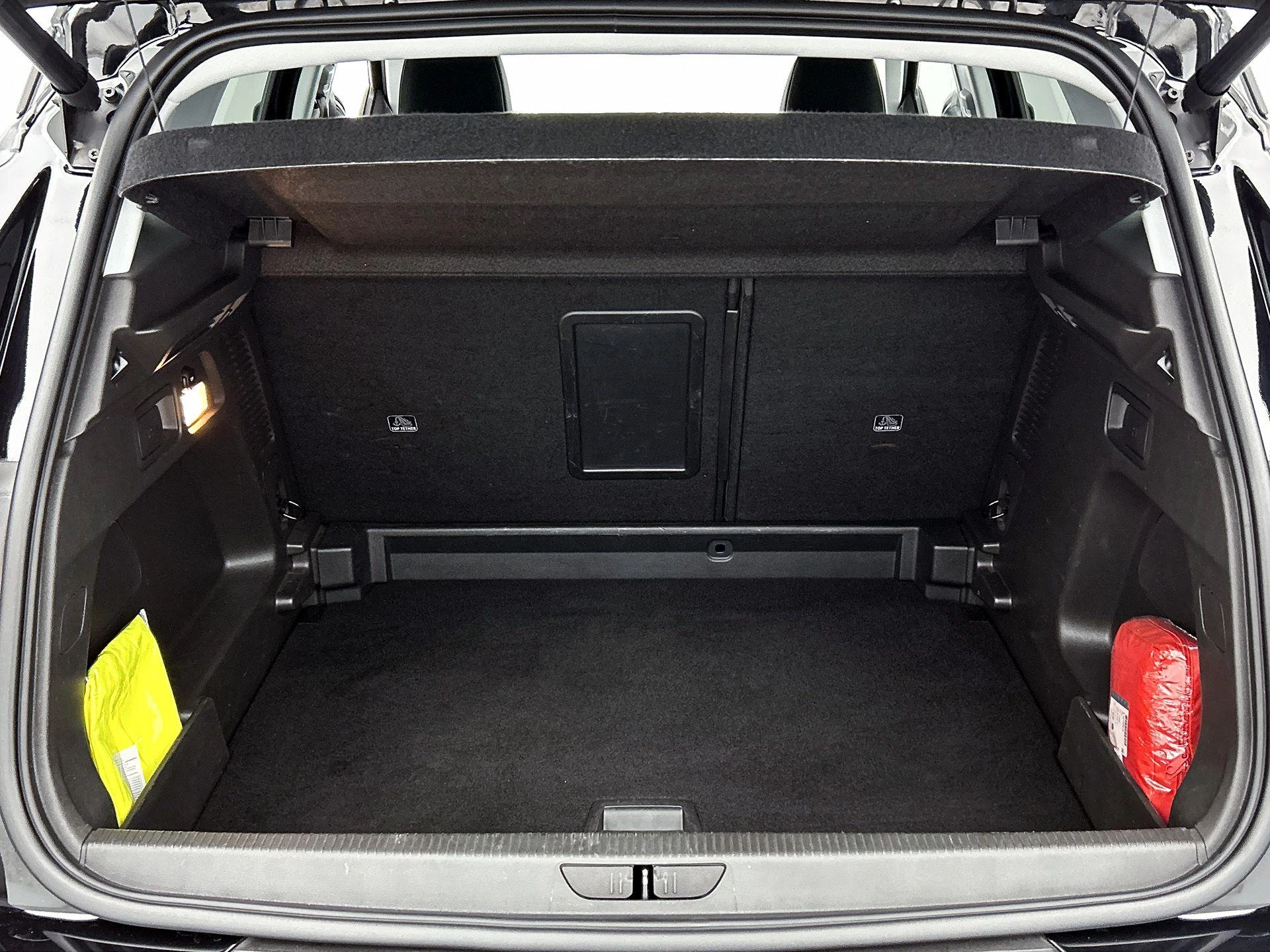 Opel-Grandland X-image-28