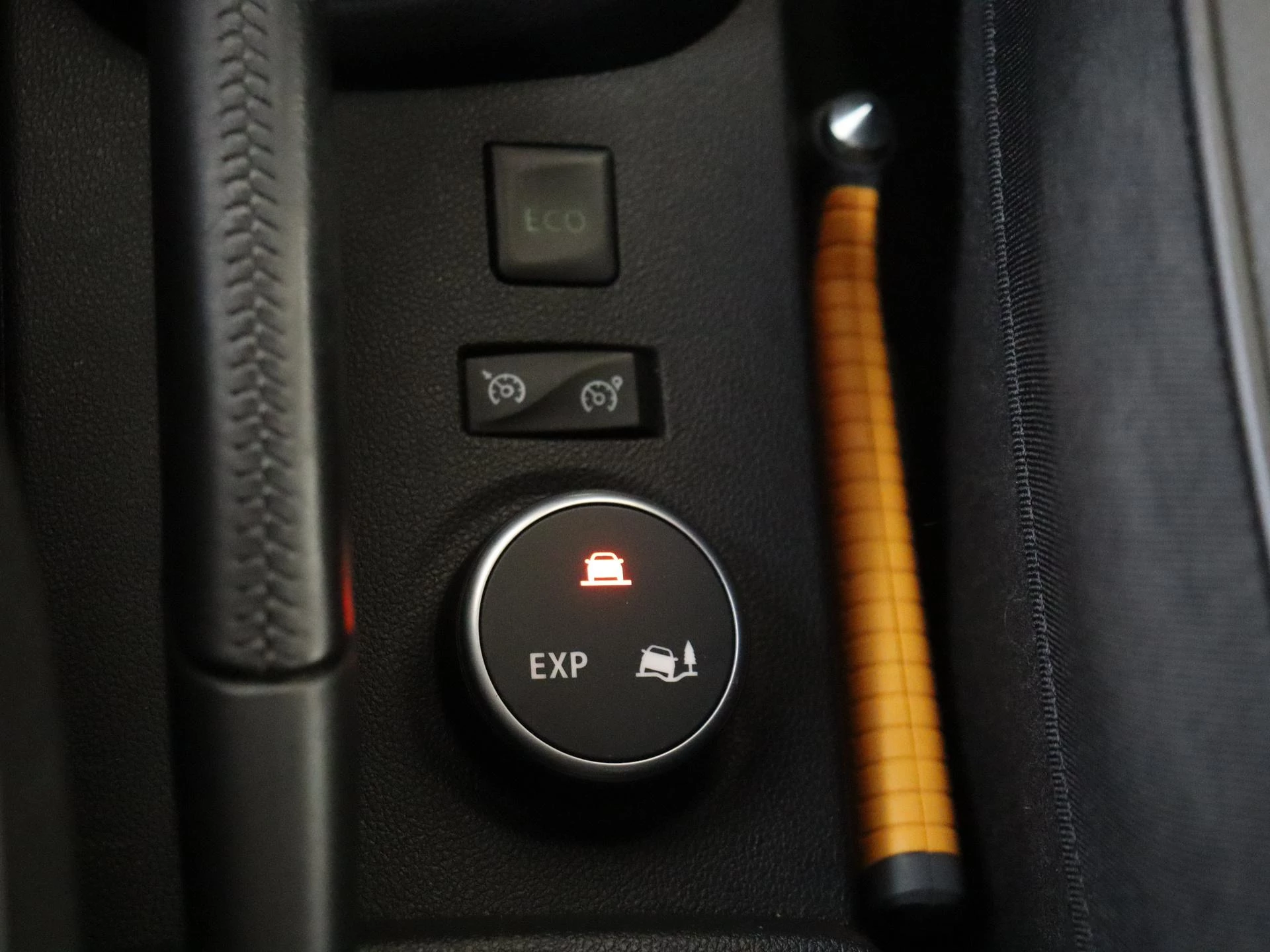 Renault-Captur-image-23