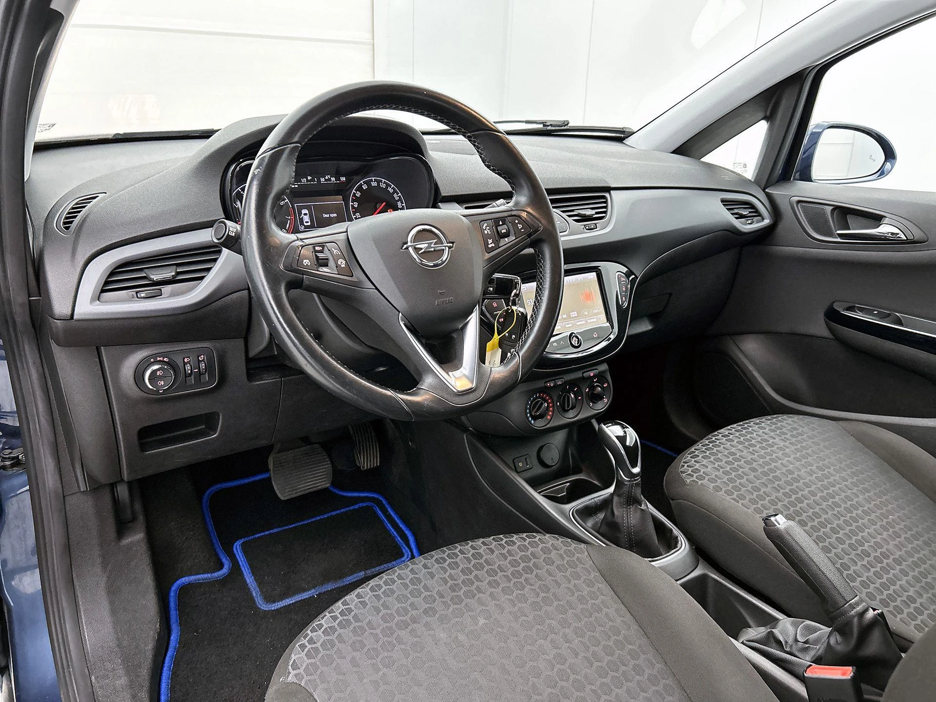 Opel-Corsa-image-19