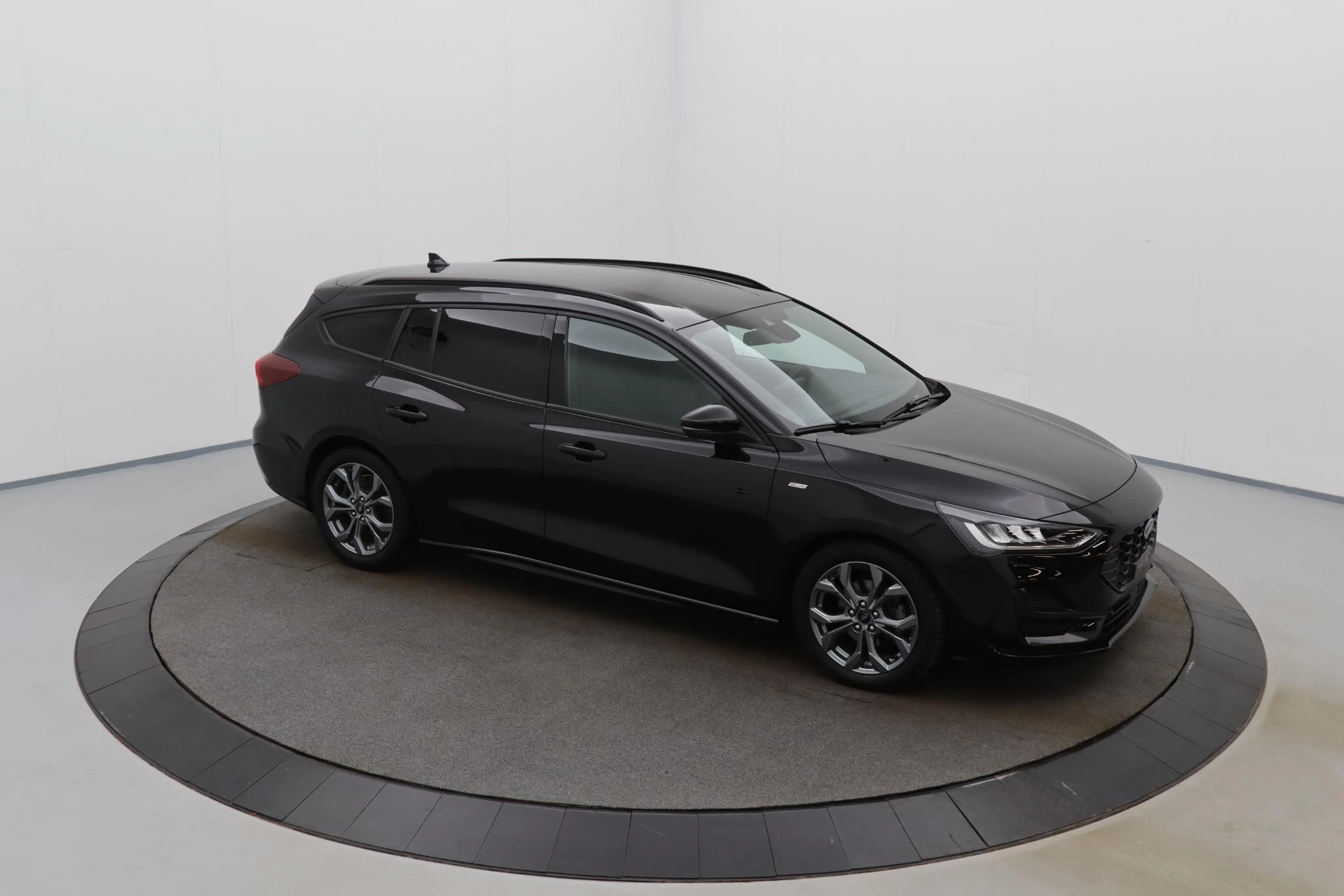 Ford Focus Clipper ST Line - Winterpack