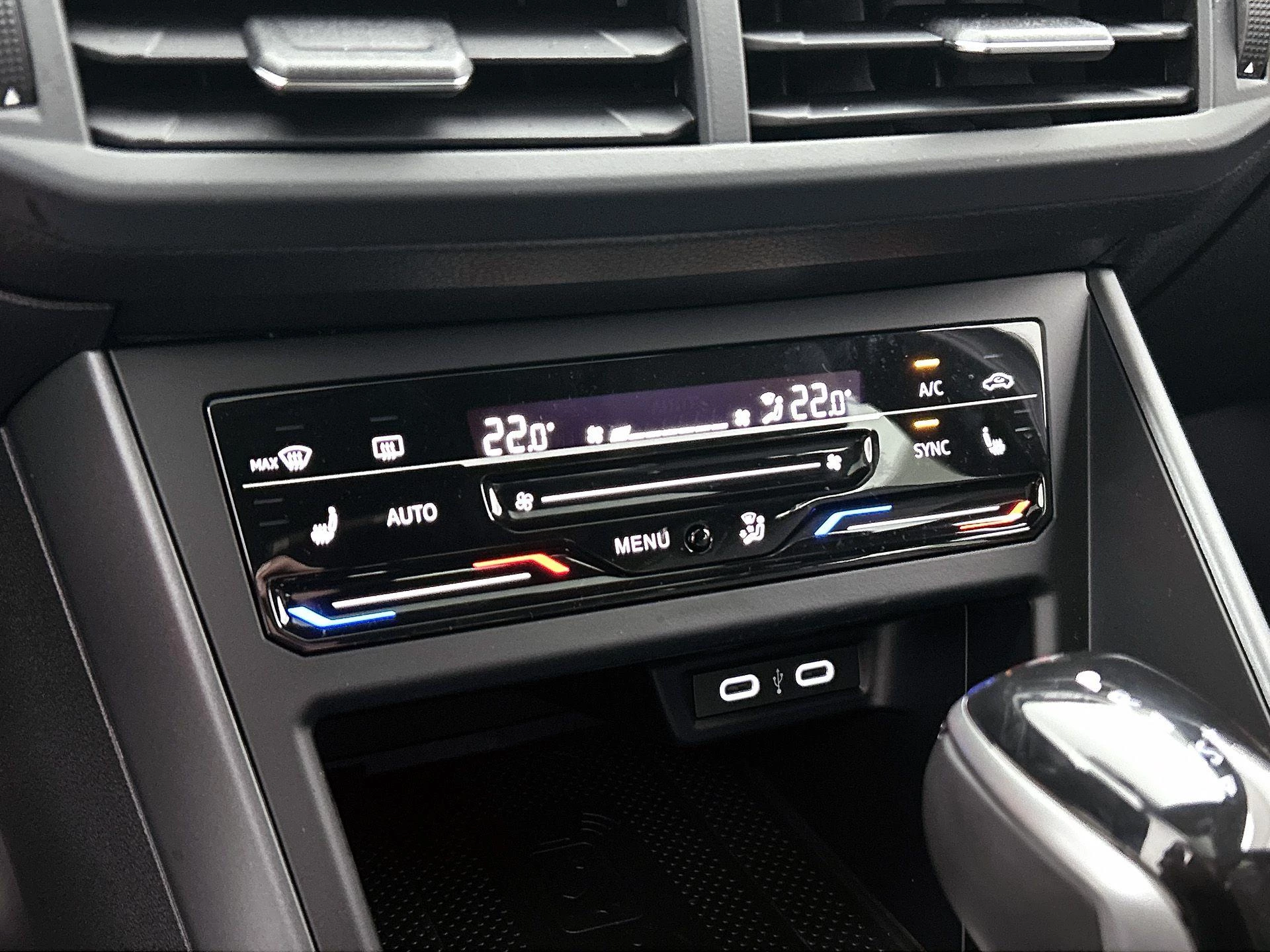 Volkswagen-Polo-image-17