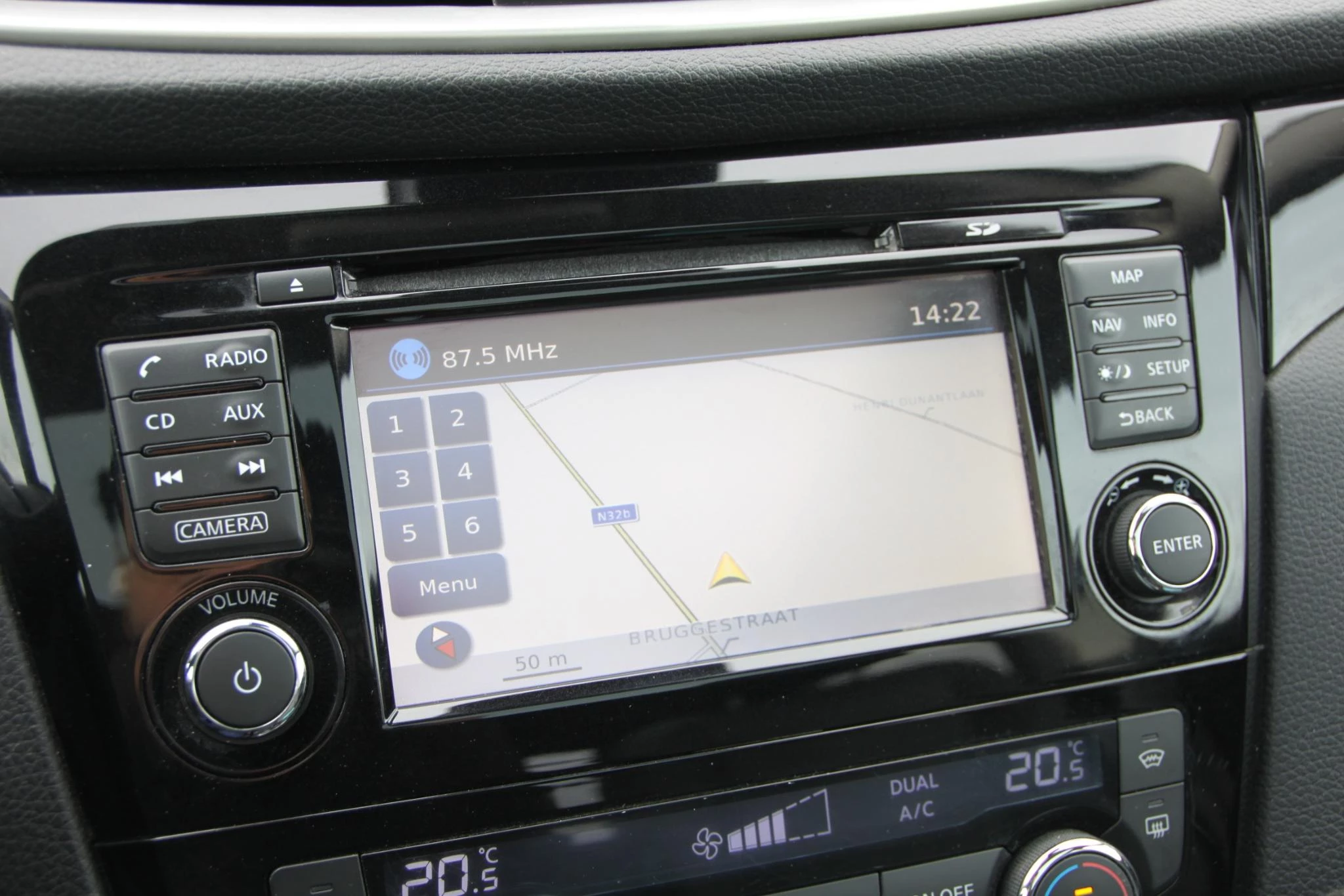 Nissan-QASHQAI-image-21