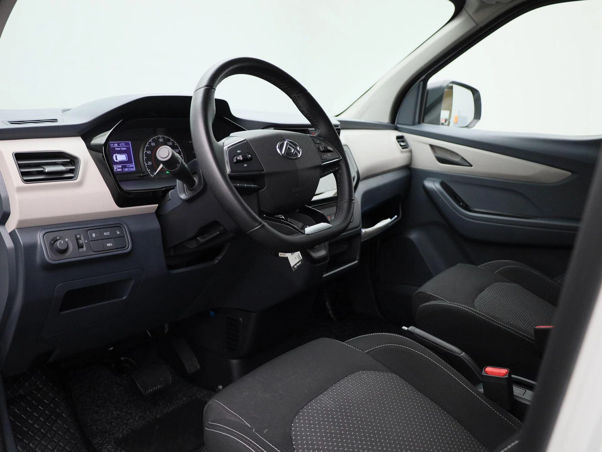 Maxus-eDeliver3-image-35