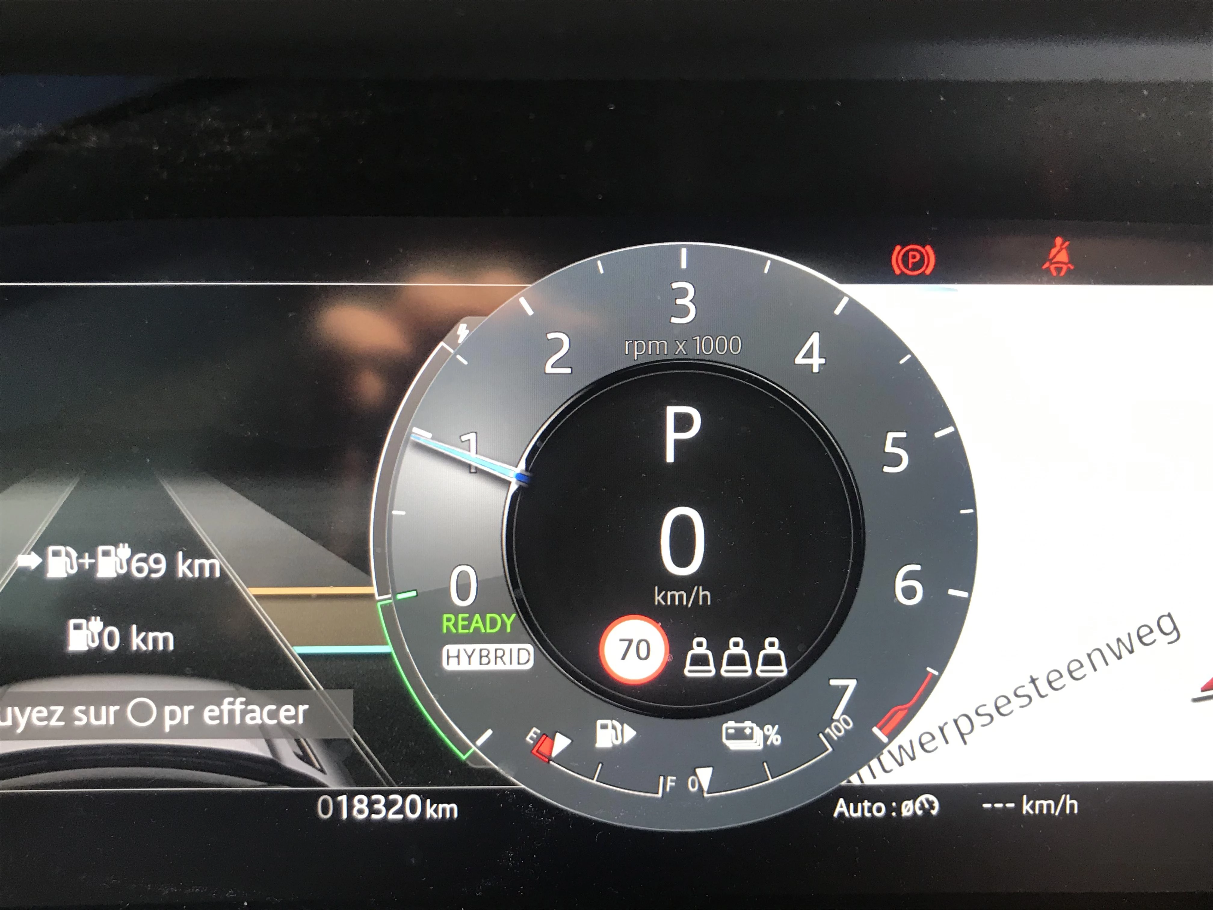 Land Rover-Range Rover Evoque-image-21