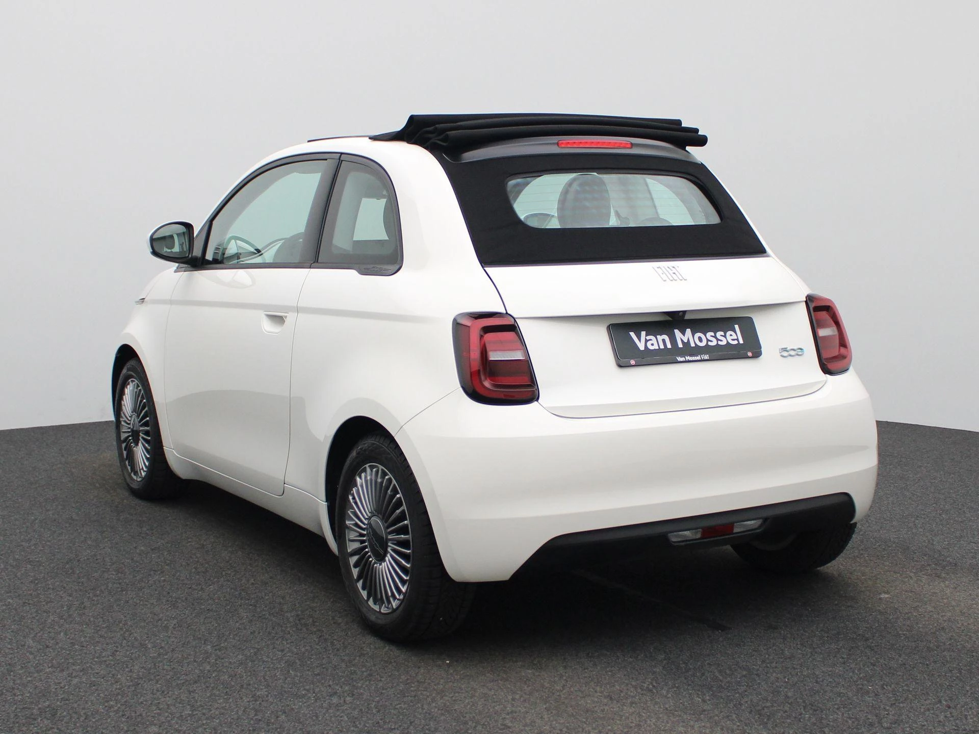 Fiat-500C-image-1