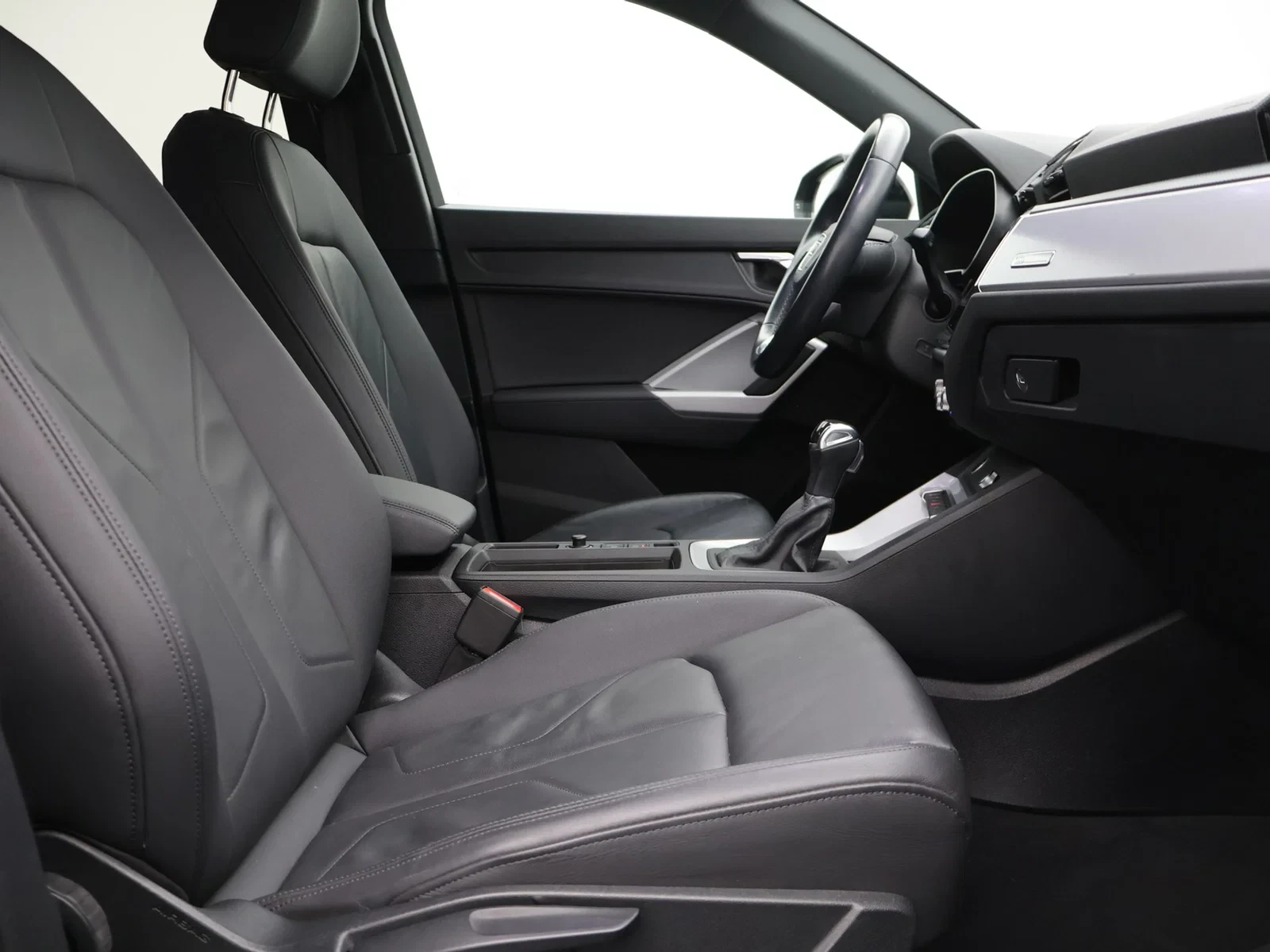 Audi-Q3-image-7