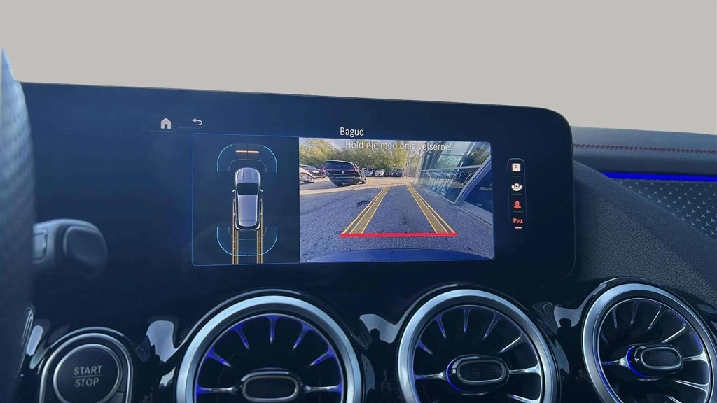 Mercedes-Benz-EQA-image-16