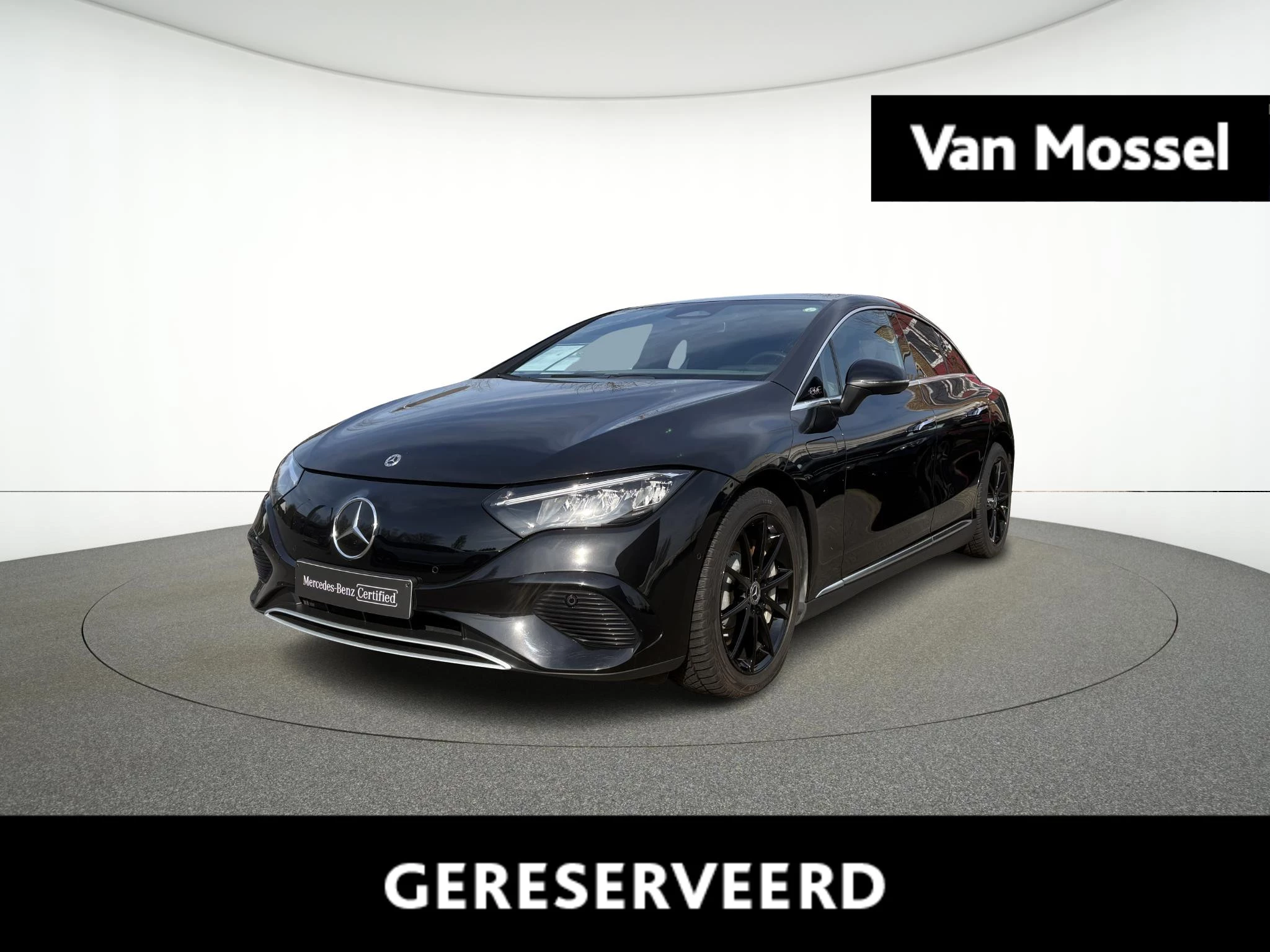 Mercedes-Benz-EQE-image-0