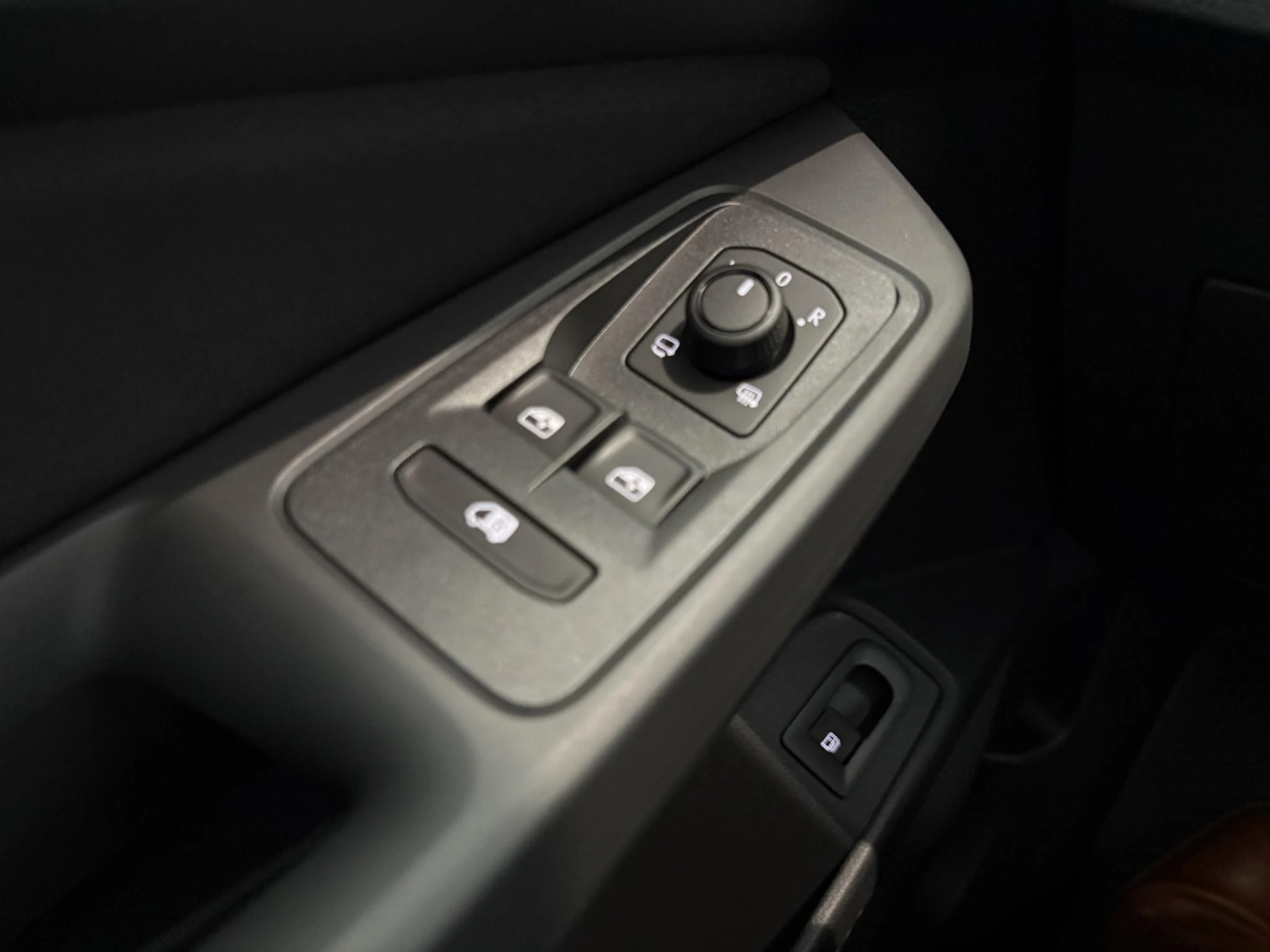 Ford-Transit Connect-image-19