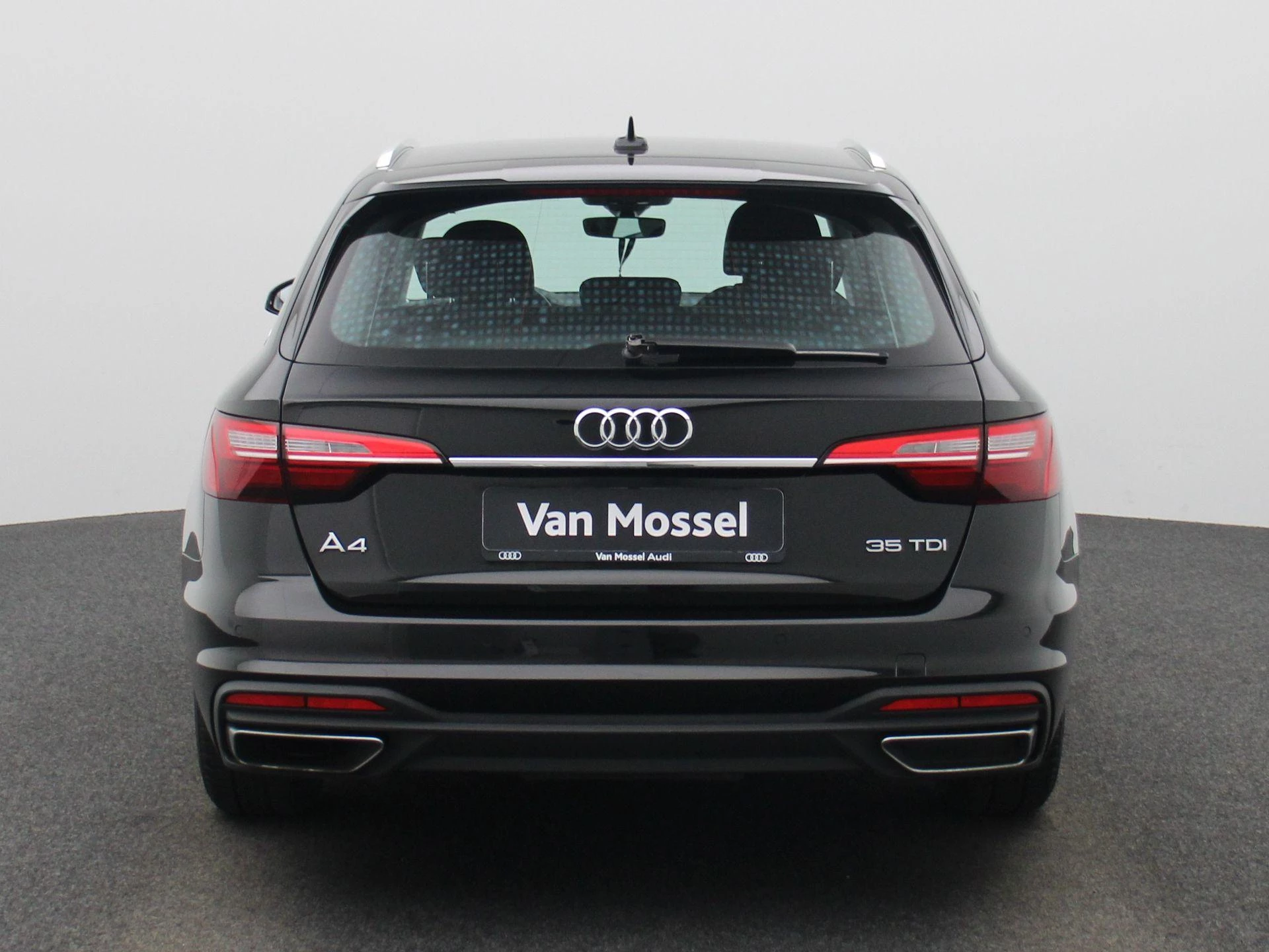Audi-A4-image-4