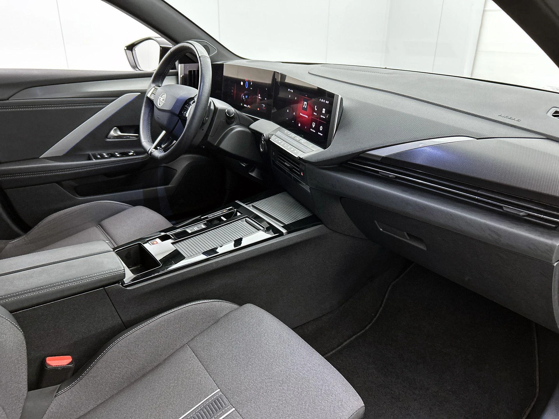 Opel-Astra-image-19