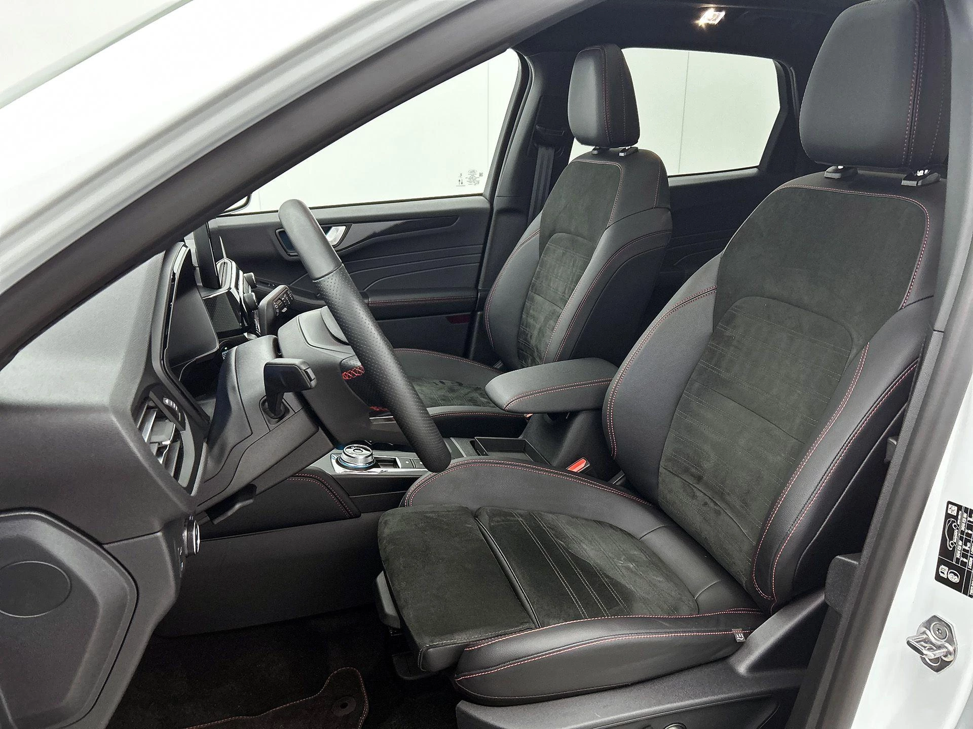 Ford-Kuga-image-46