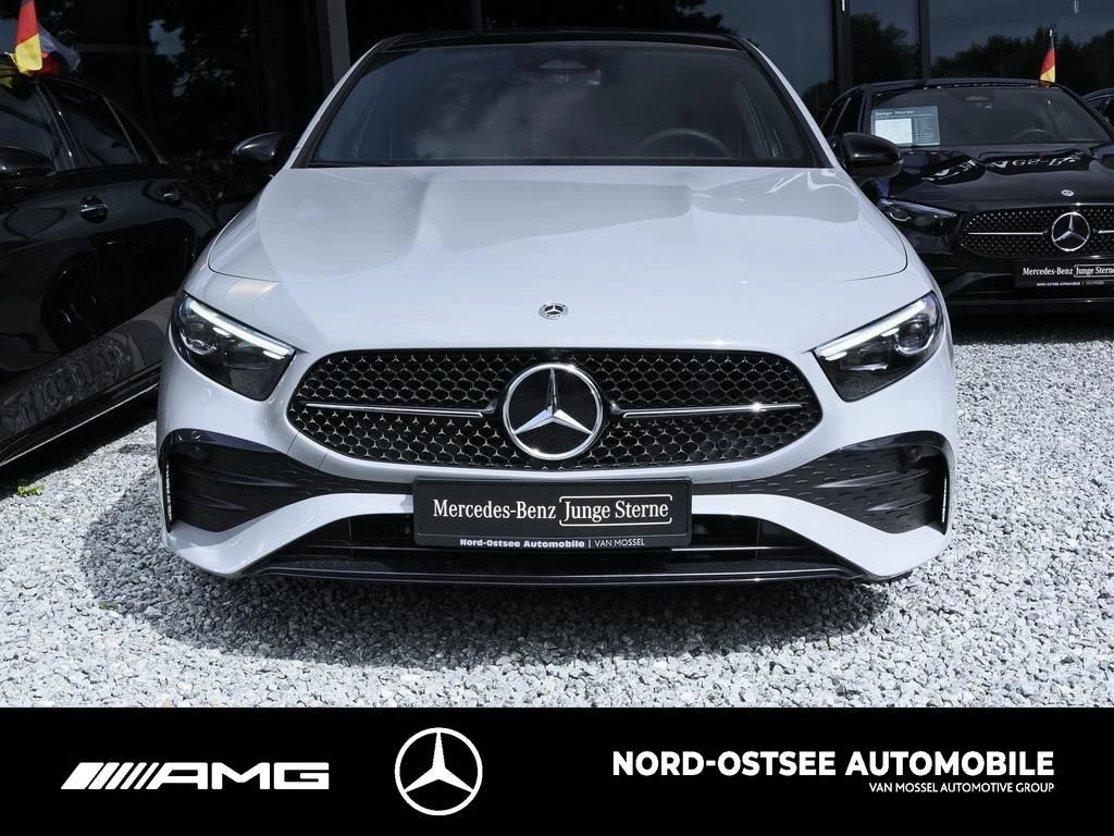 Mercedes-Benz A-Klasse 180 SPECIAL ED. AMG ADVANCED+ PANO KAM NIGHT AMG Line