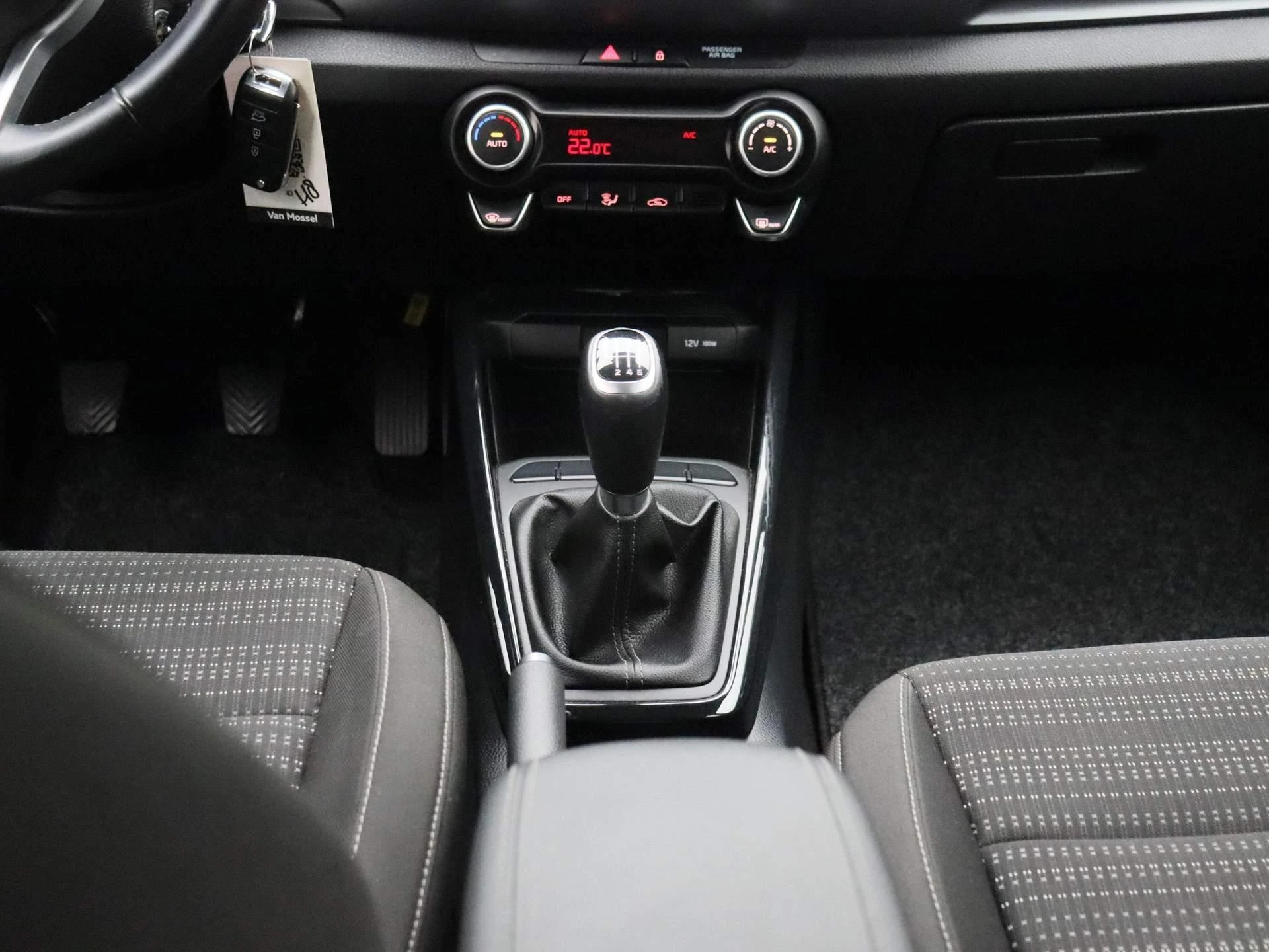 Kia-Stonic-image-6