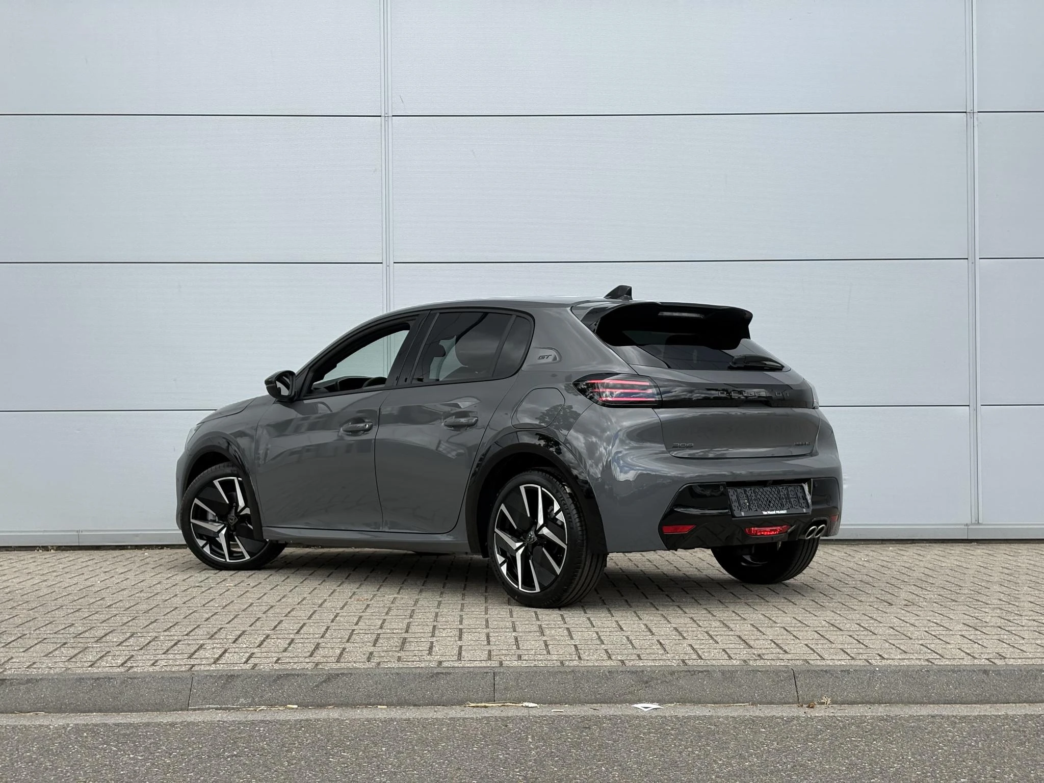Peugeot-208-image-3