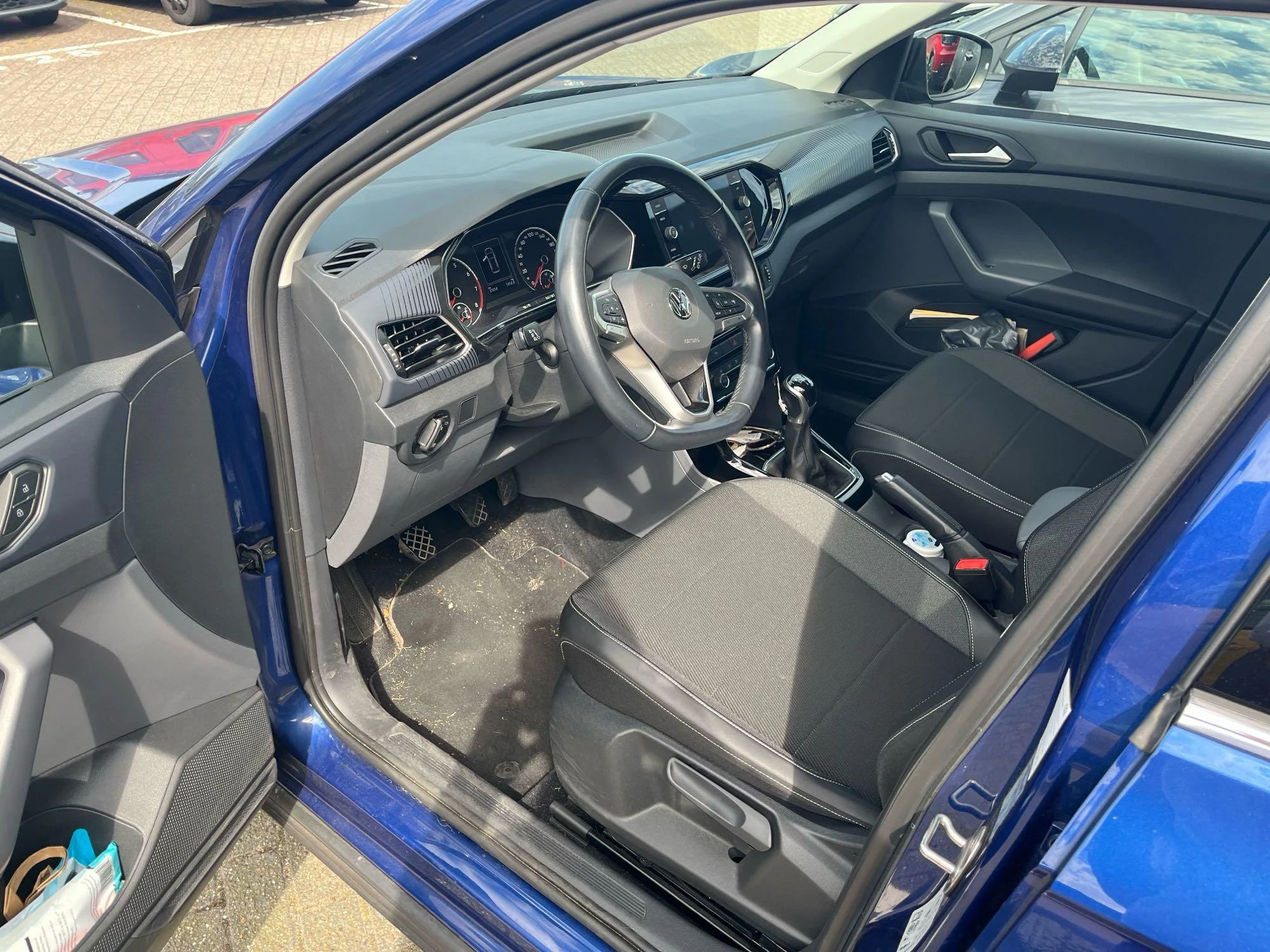 Volkswagen-T-Cross-image-1