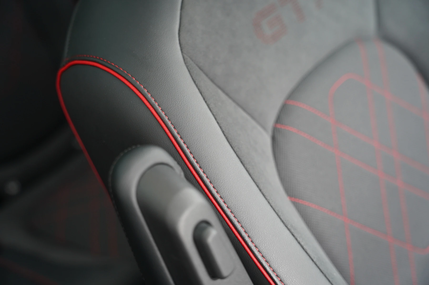 Volkswagen-ID. Buzz-image-28