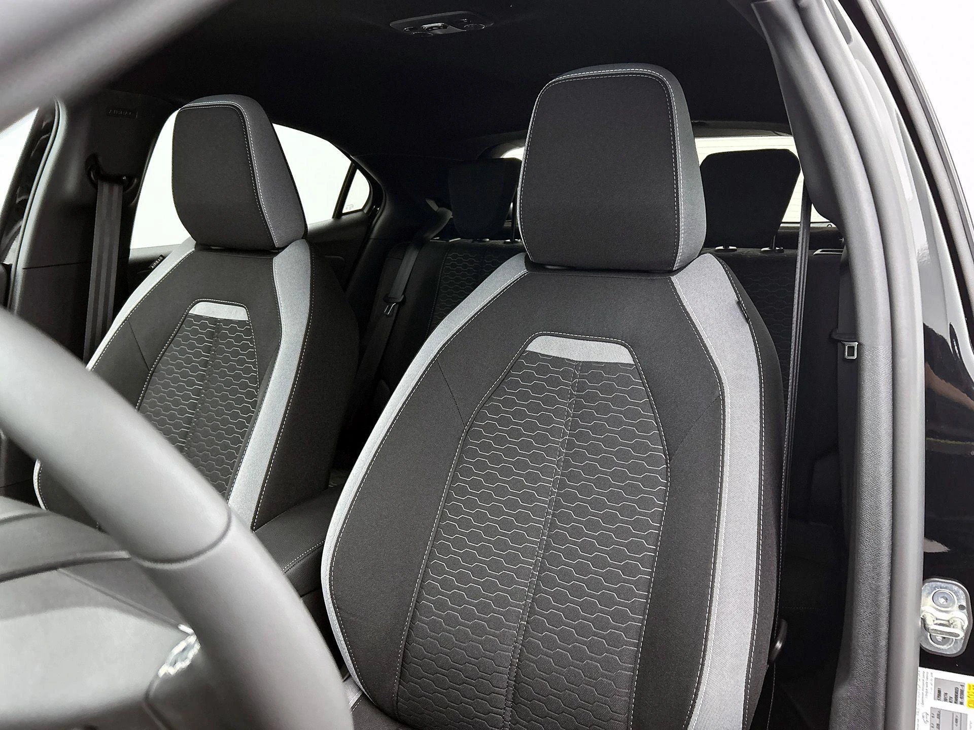 Opel-Mokka-image-10