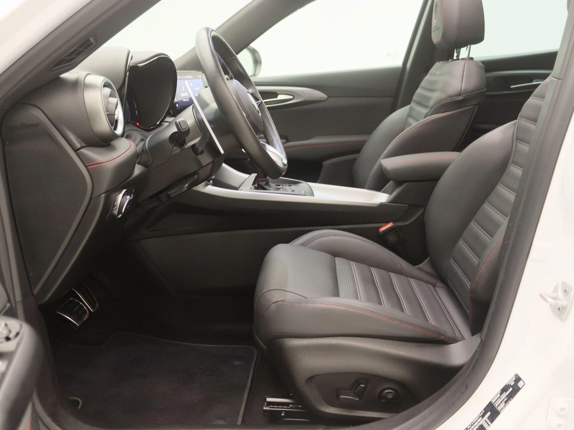 Alfa Romeo-Tonale-image-11