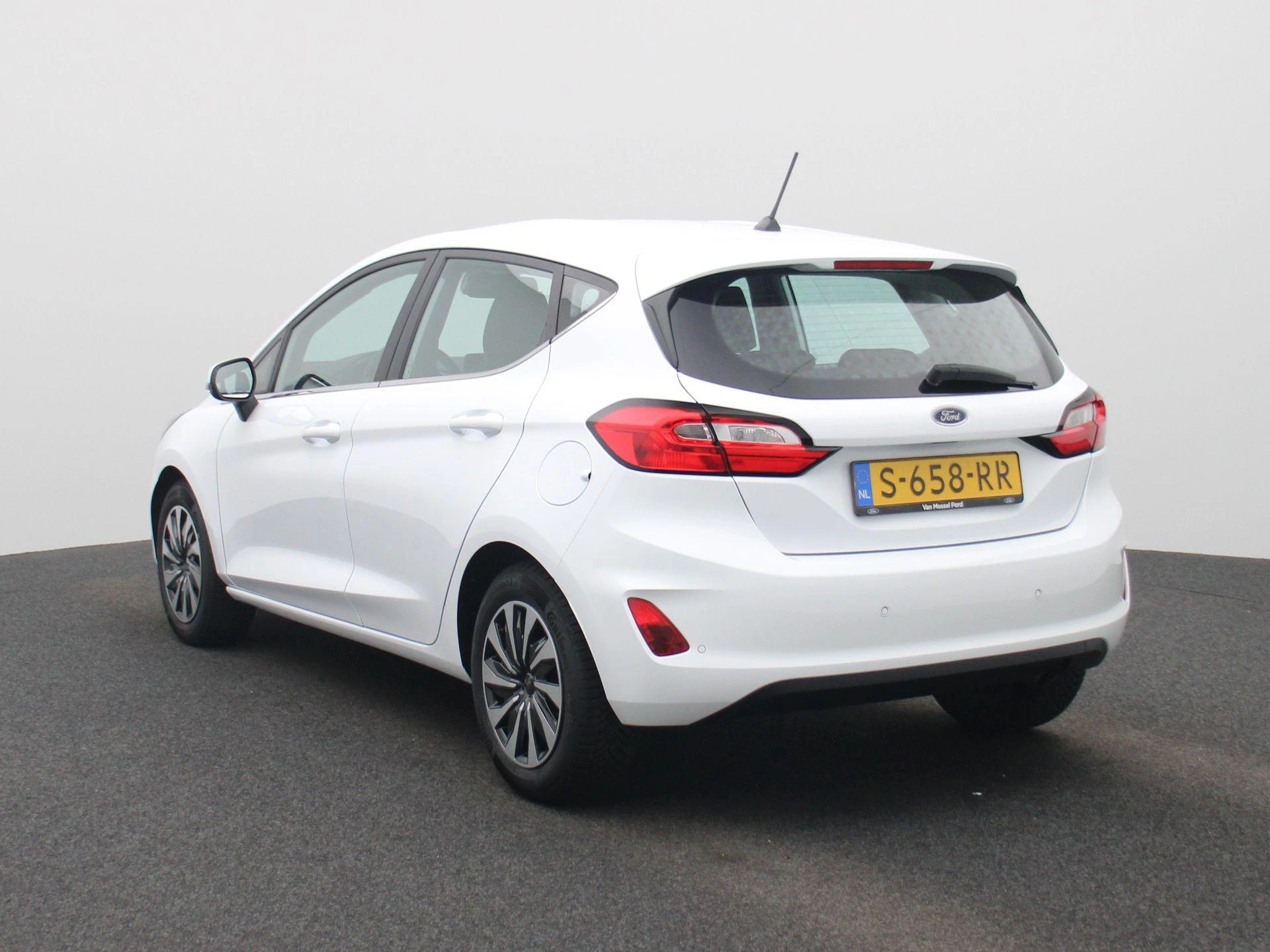 Ford-Fiesta-image-1