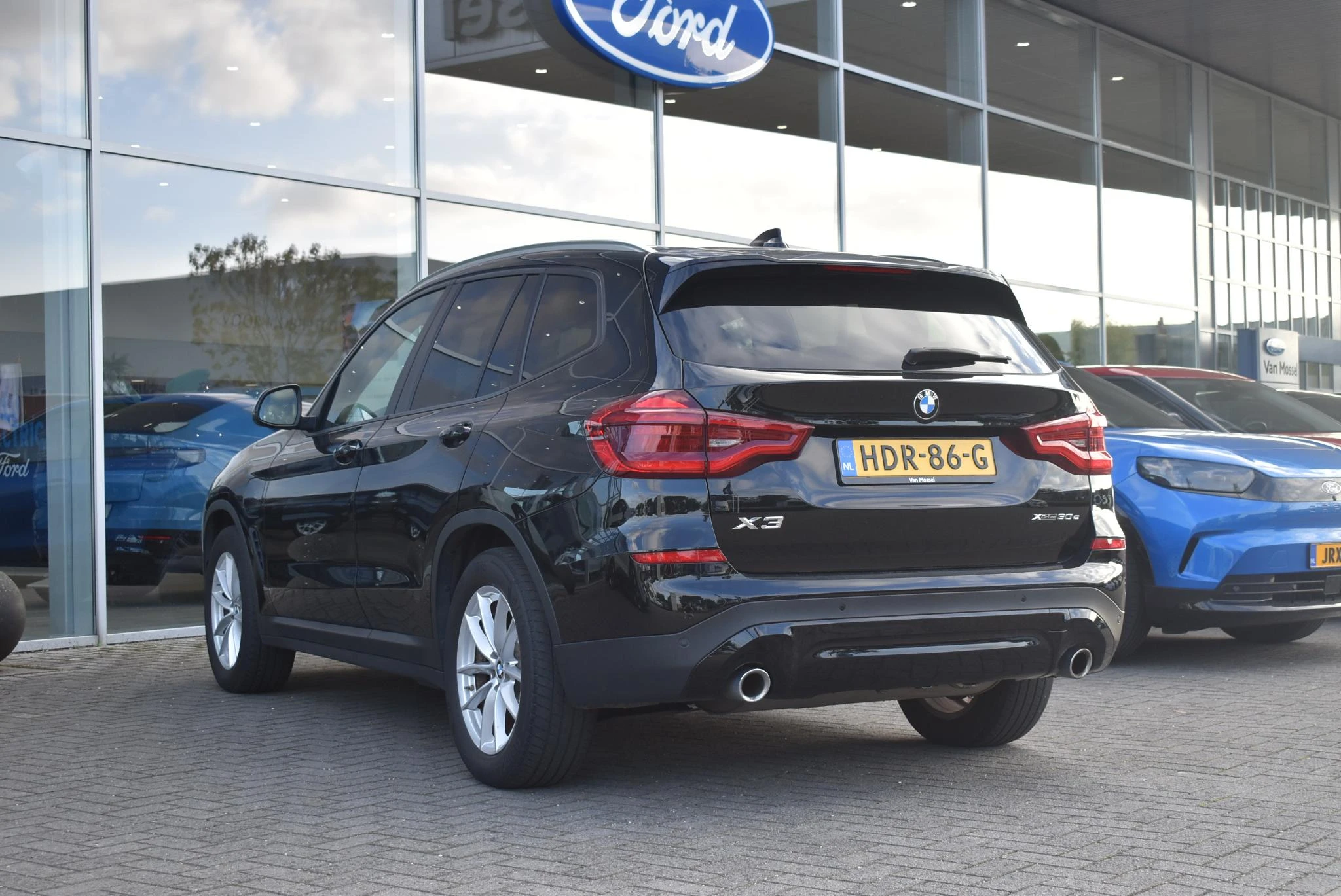BMW-X3-image-6
