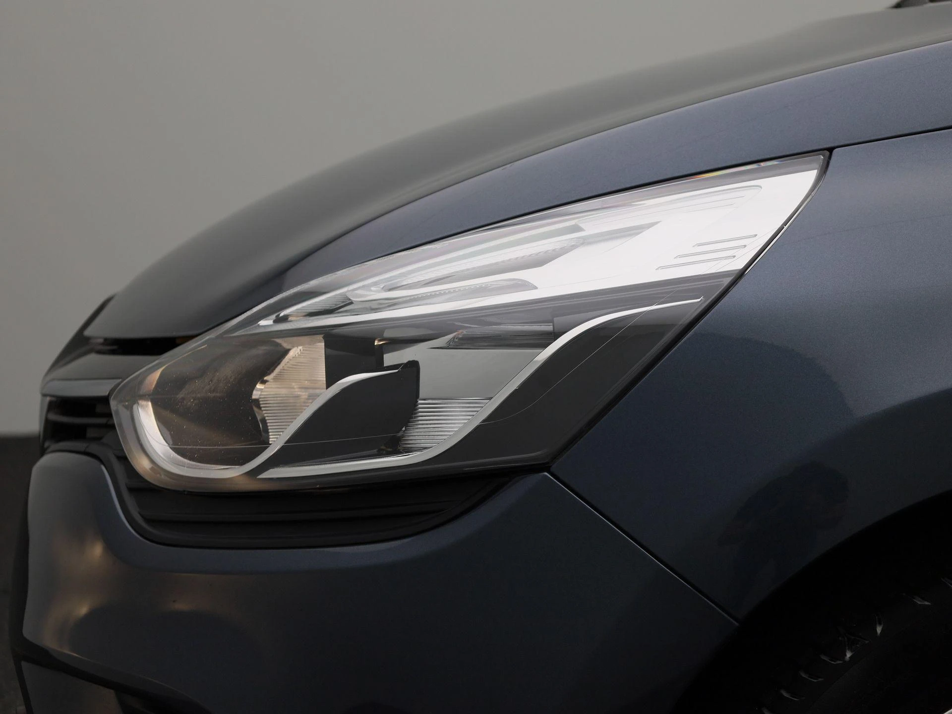 Renault-Clio-image-14
