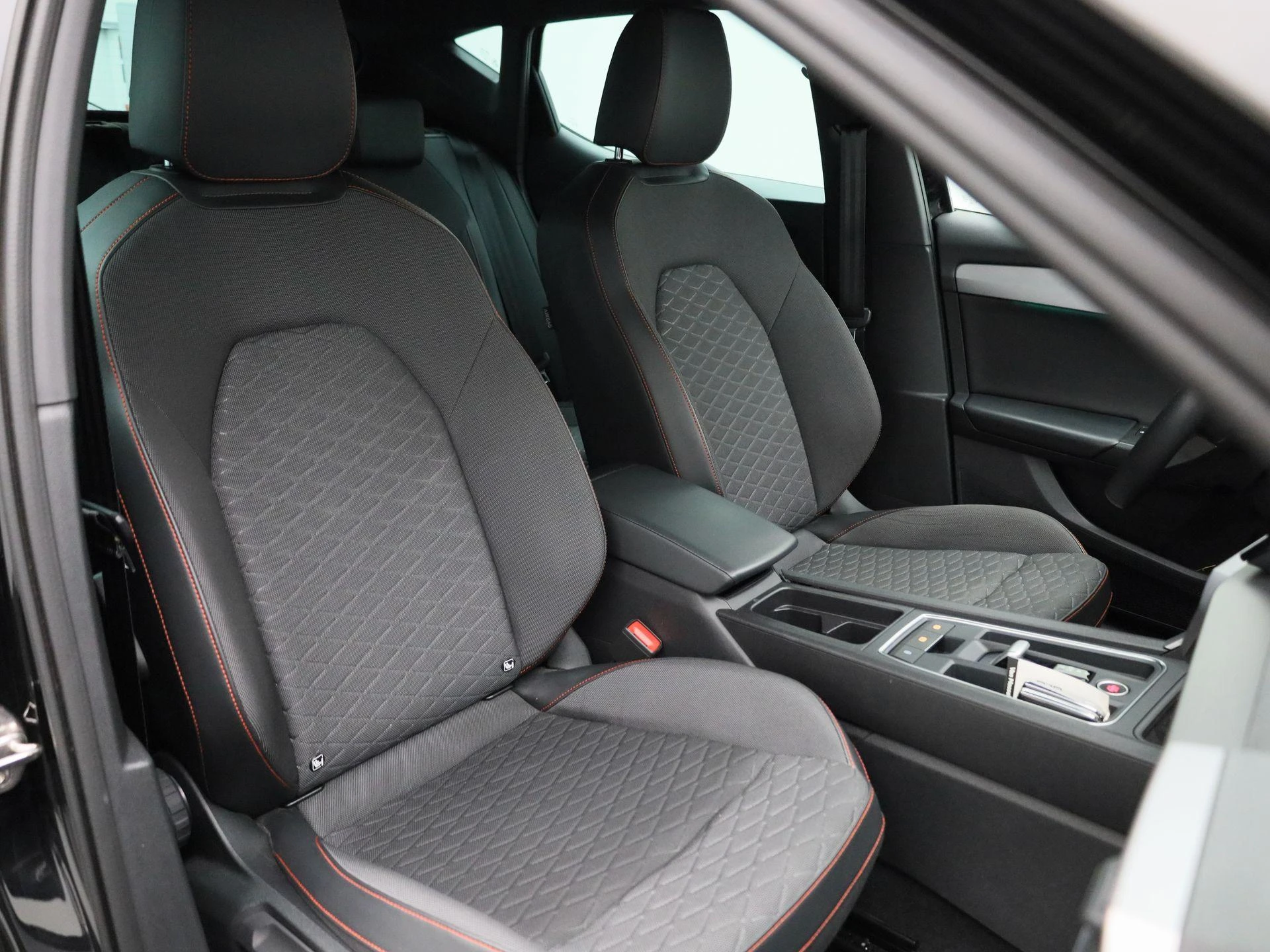 SEAT-Leon-image-40