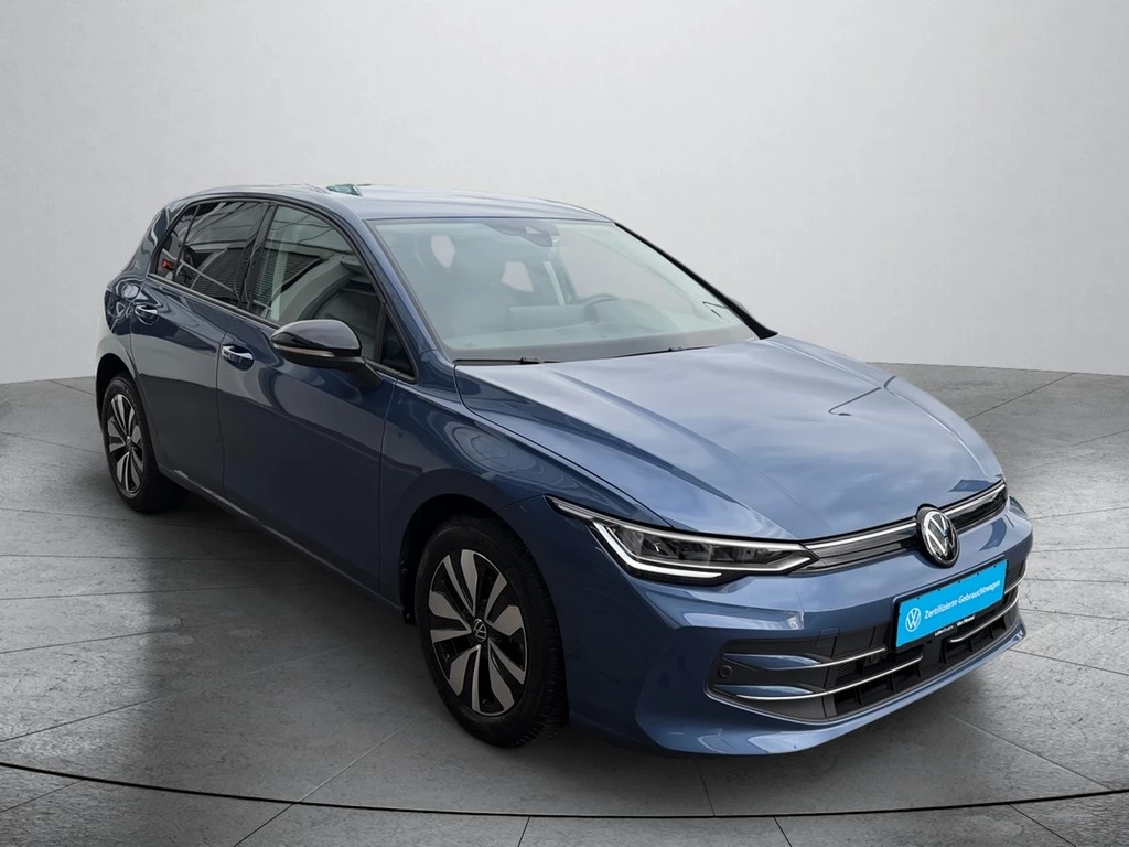 Volkswagen-Golf-image-5